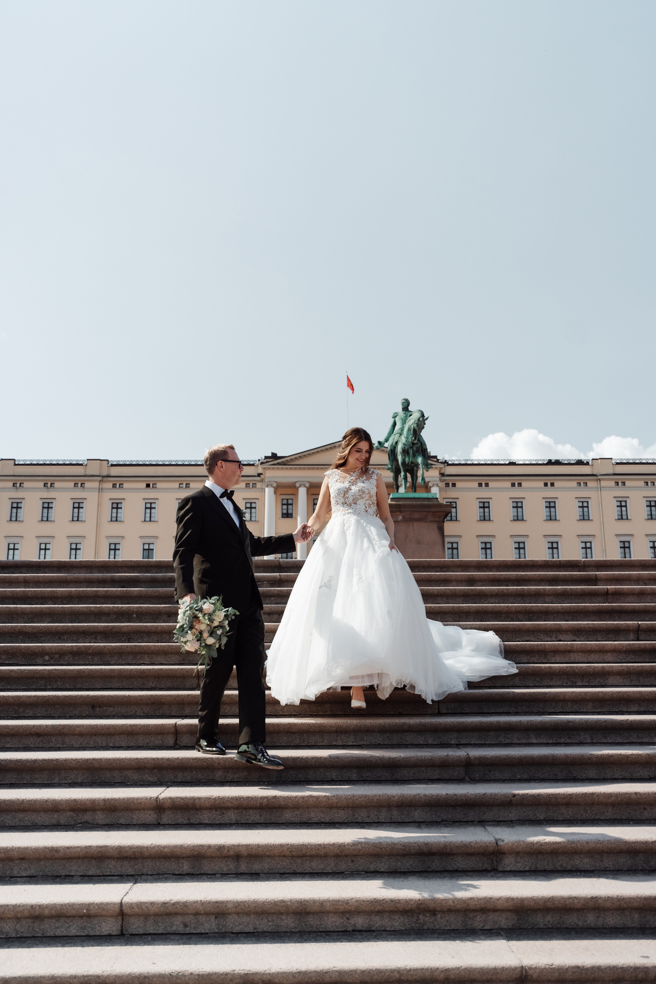 Bryllupsfotograf Grand Hotel Oslo. Bryllupsfotograf i hele Norge