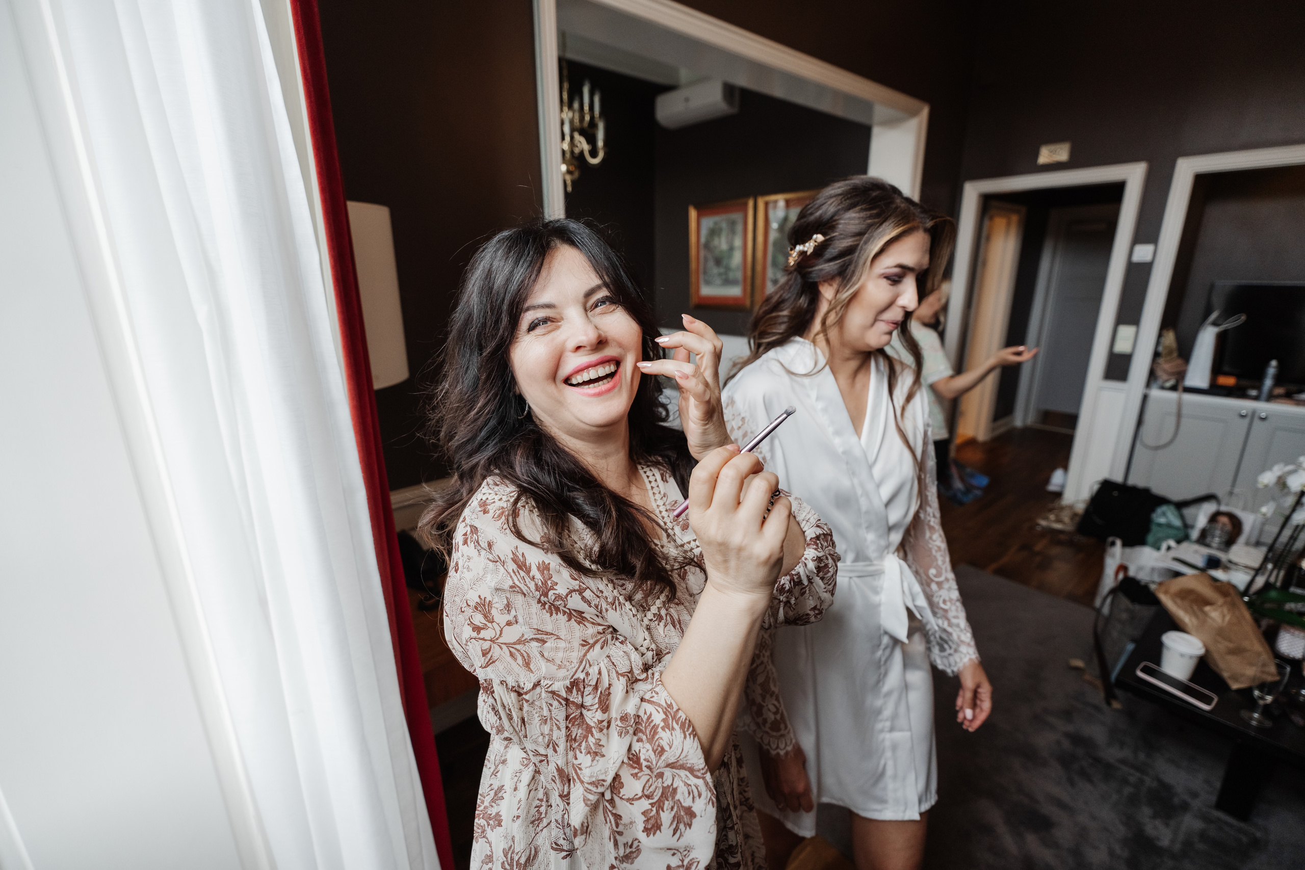 Bryllupsfotograf Grand Hotel Oslo. Bryllupsfotograf i hele Norge