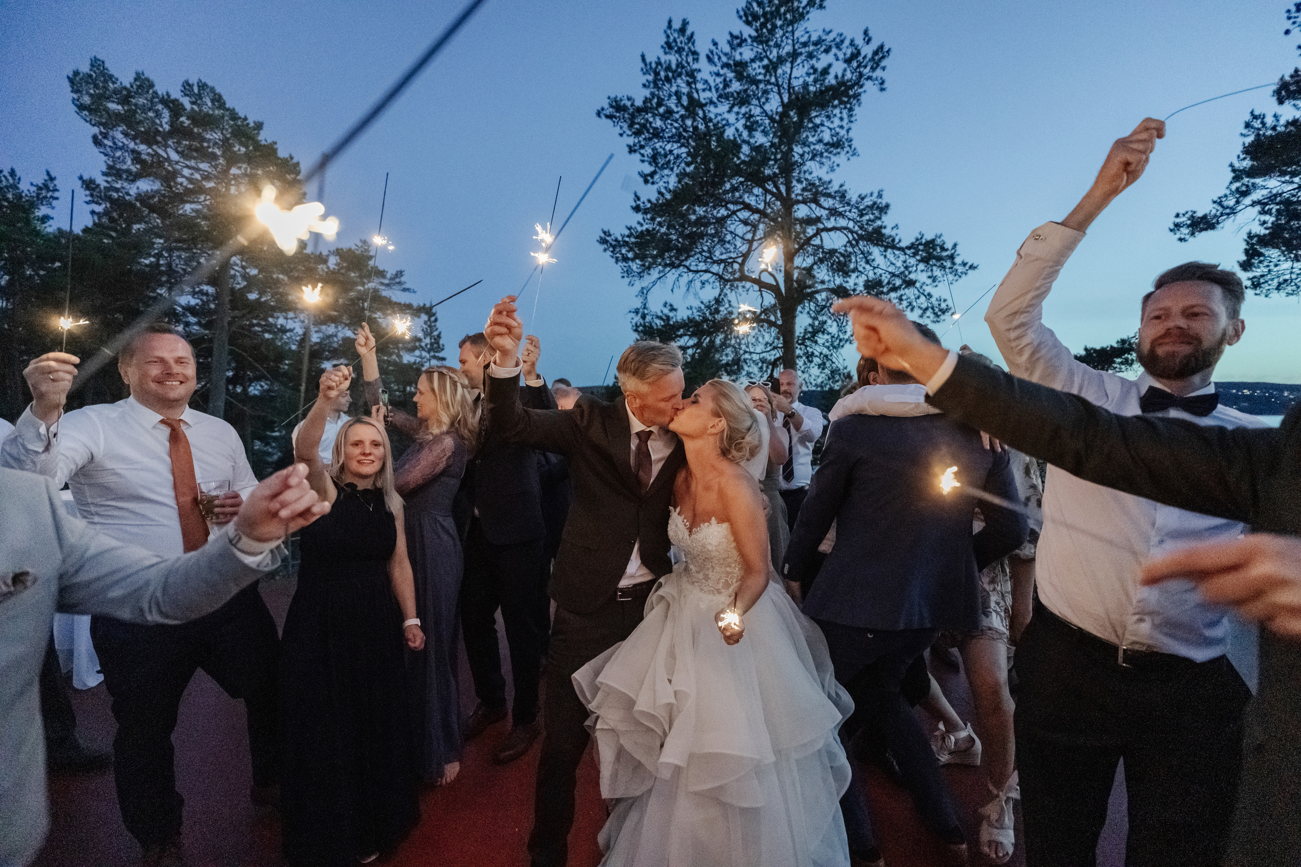 Bryllupsfotograf Grand Hotel Oslo. Bryllupsfotograf i hele Norge