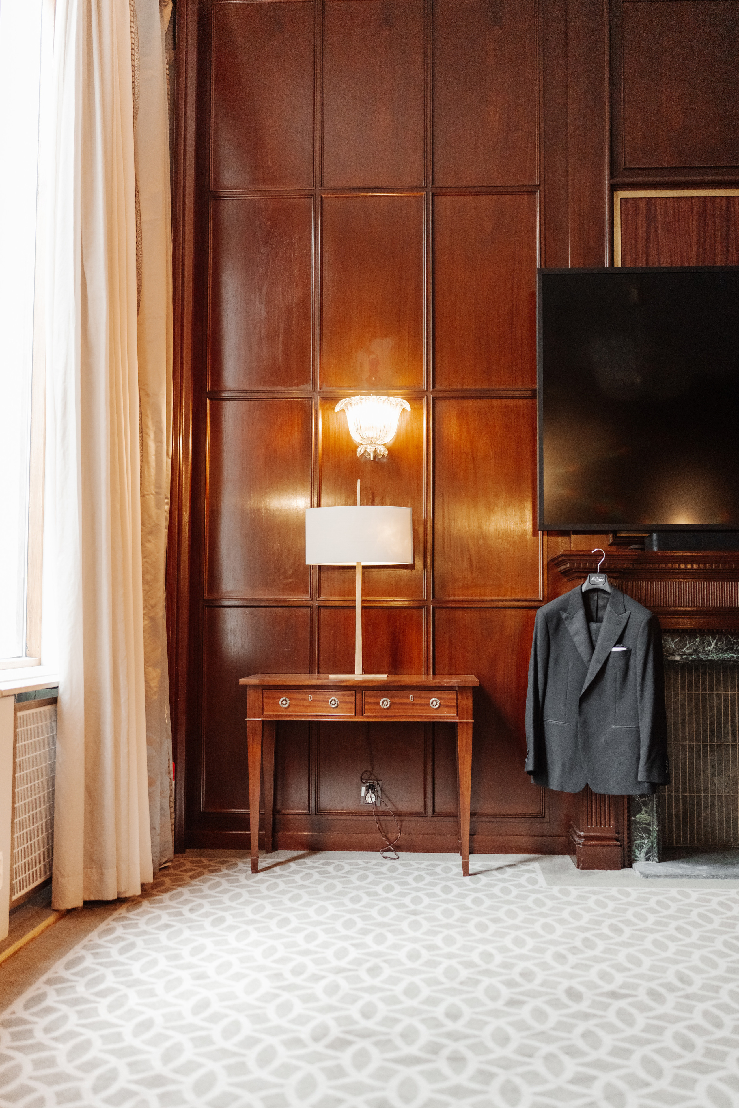 Bryllupsfotograf Grand Hotel Oslo. Bryllupsfotograf i hele Norge