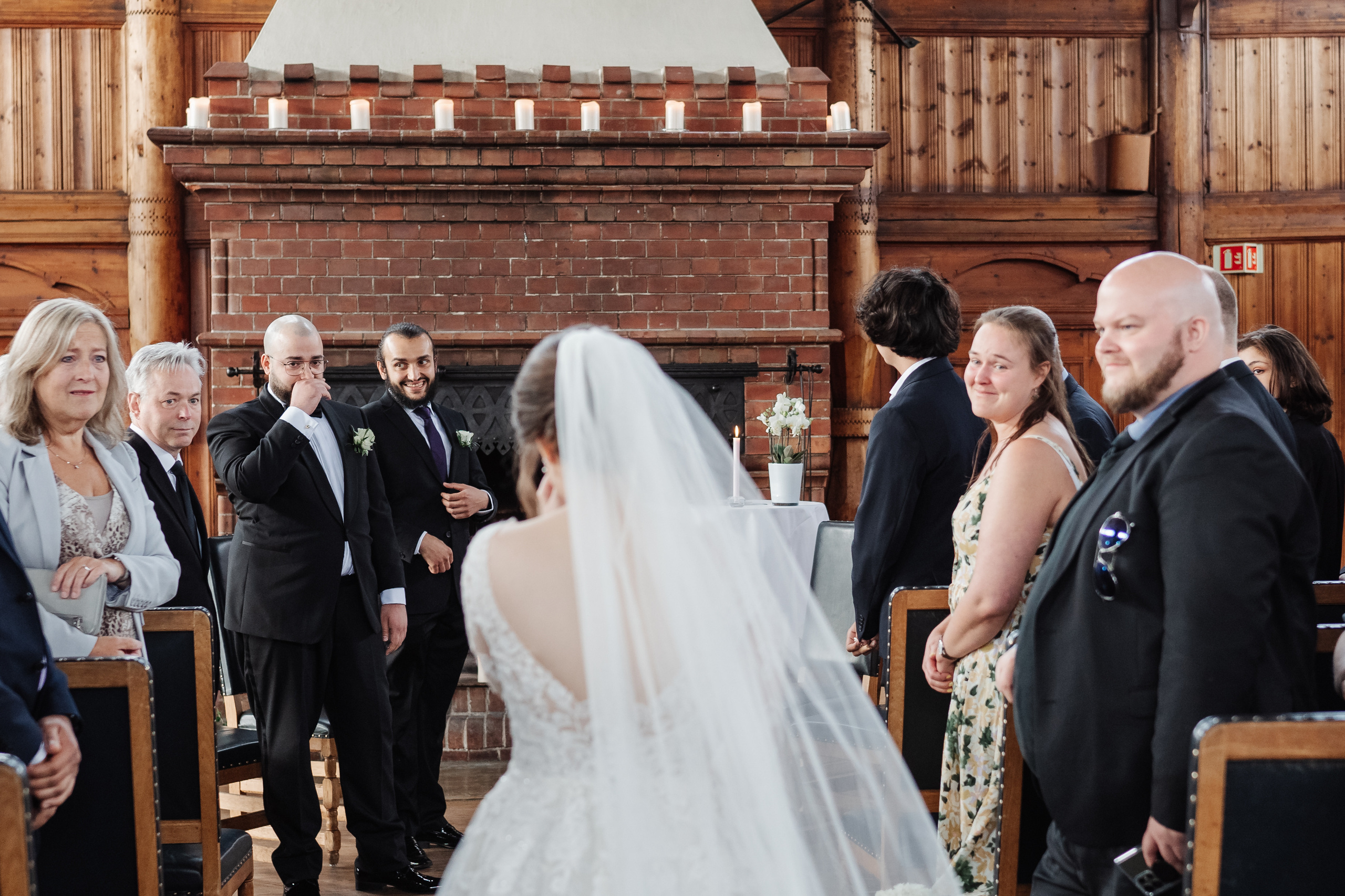 Bryllups film bestill Oslo. Bryllupsfotograf i hele Norge