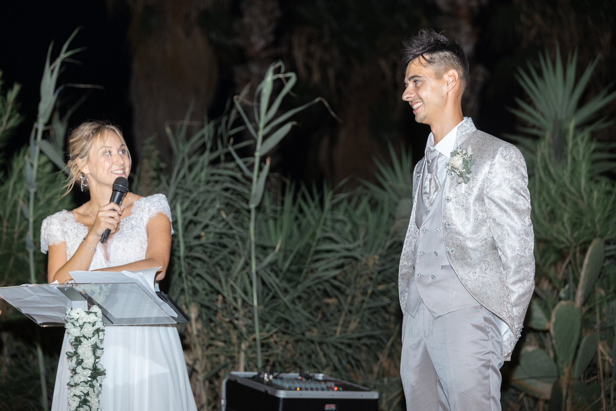 Julie & Aurélien. Wedding-Family photographer, South of France–Paris, Valentina Acrement