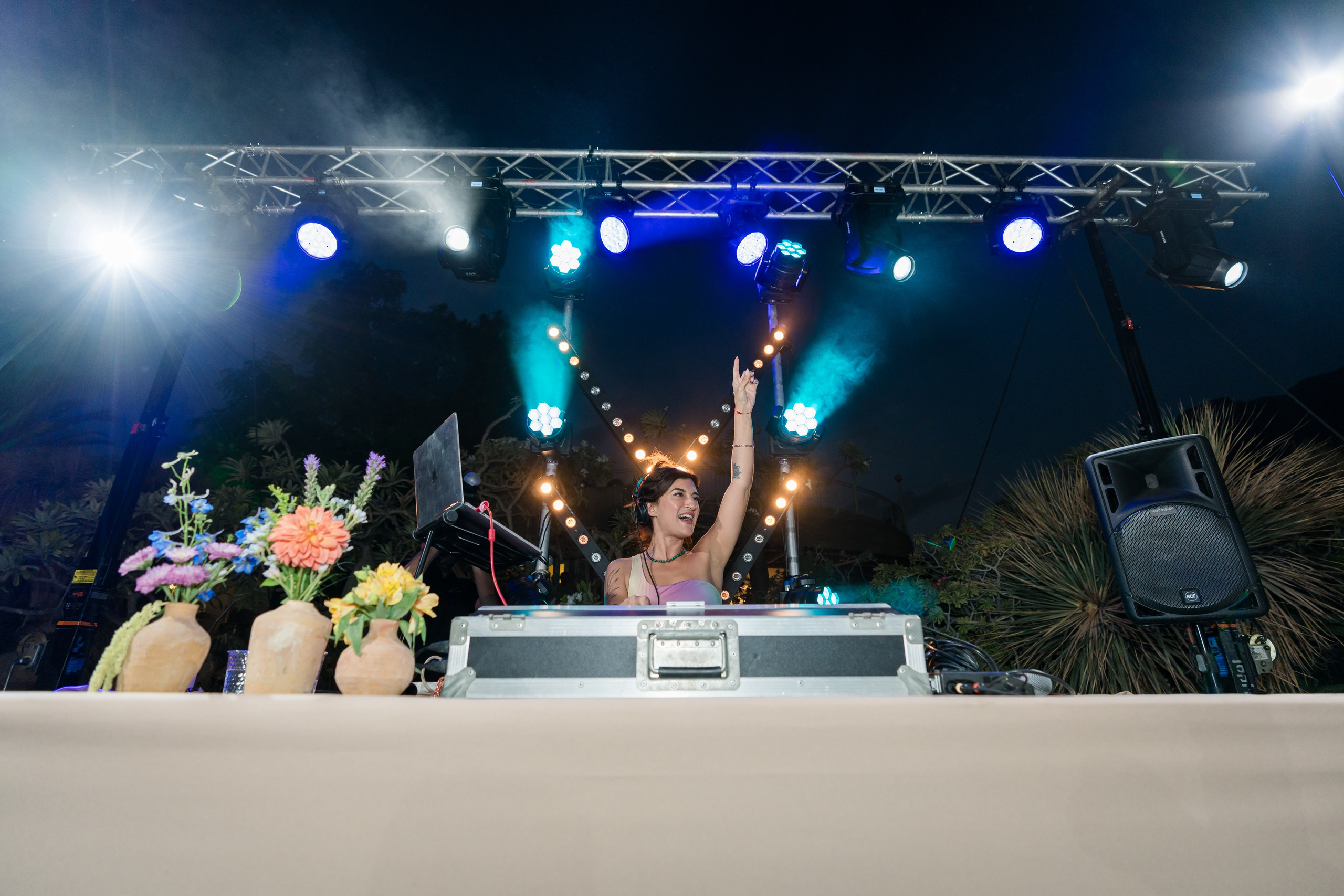 Shirley & Yoav. AMIR BUCHNIK PHOTOGRAPHER