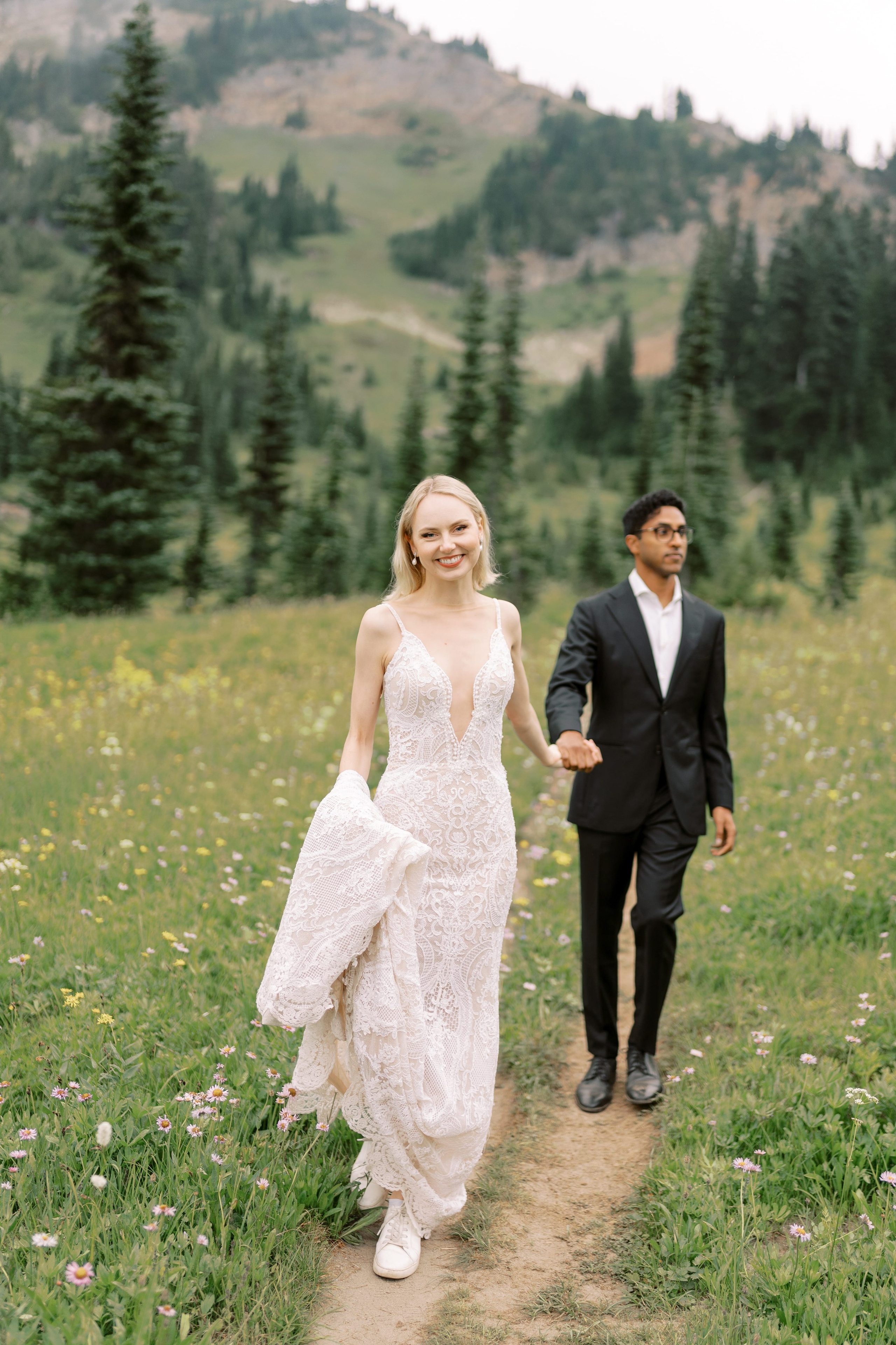Rachel & Ryan Wedding photoshoot. August 2024. Little Tipsoo Lake, WA Day 2. EVAN ARISTOV WEDDING PHOTOGRAPHY — Seattle Wedding Photographer