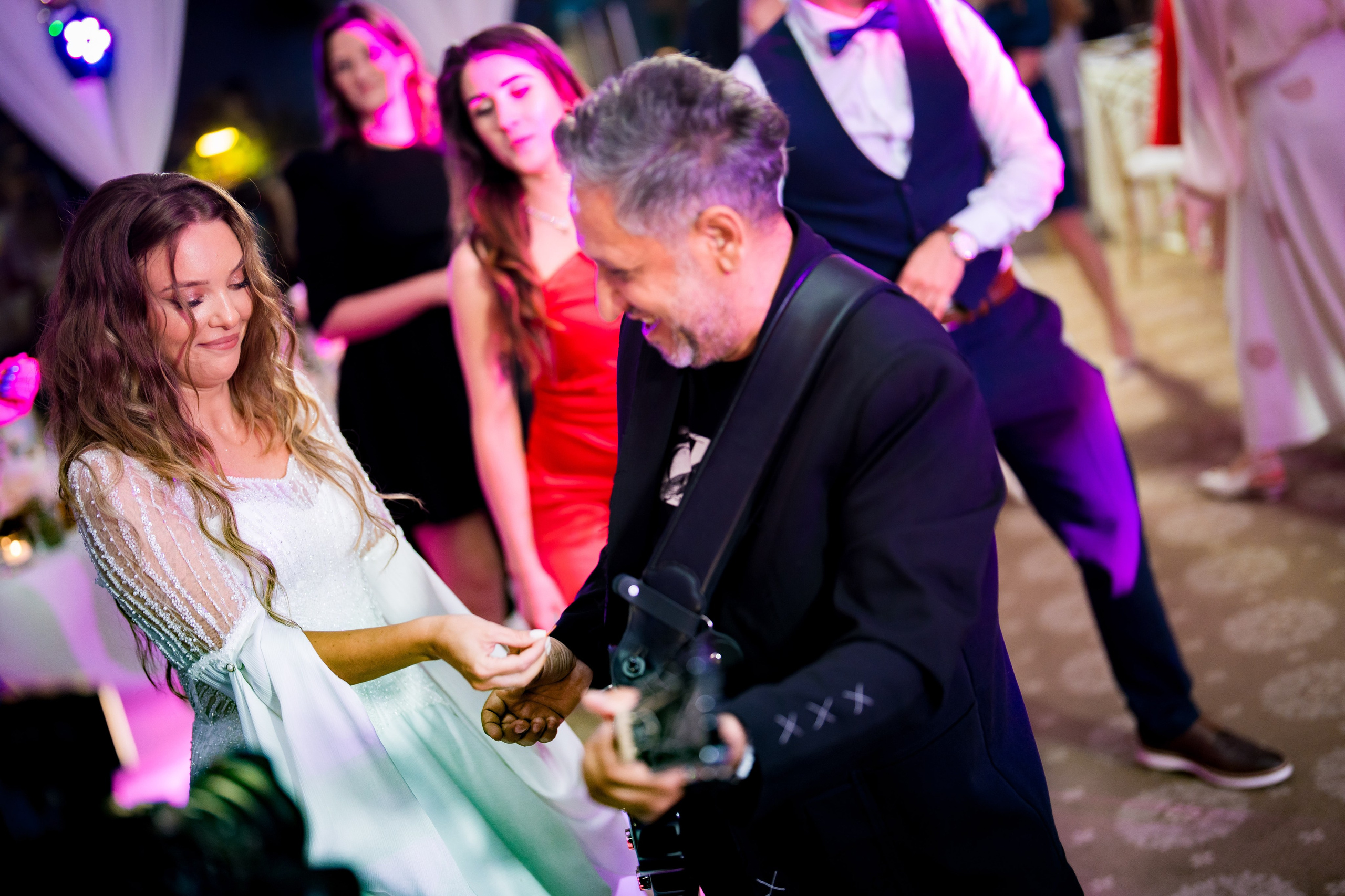 PARTY. Gabriel Florea — Fotograf nuntă București