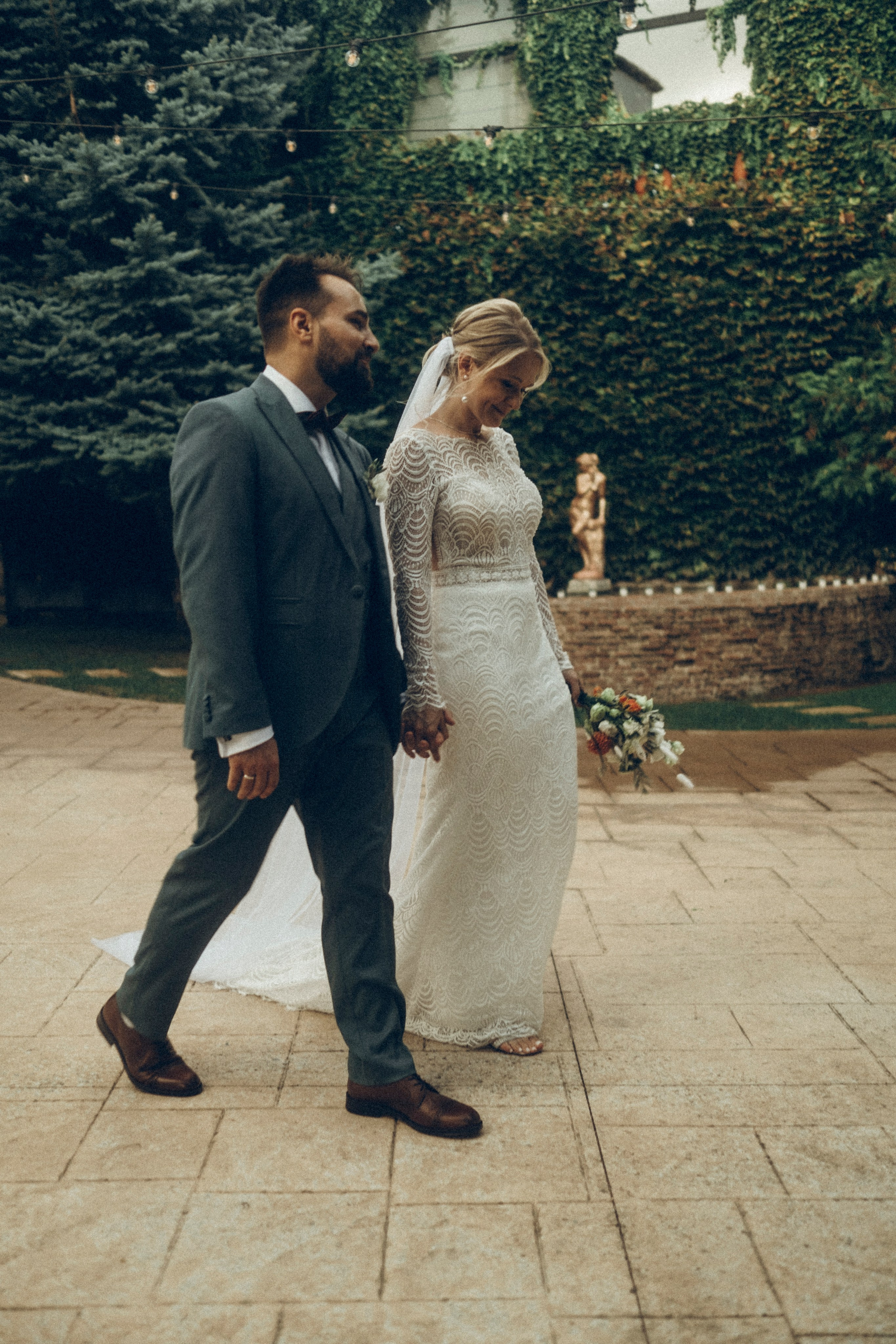 Nadezhda & Dmitry. Masia Mas Coll. Paola wedding photographer / videographer in Barcelona