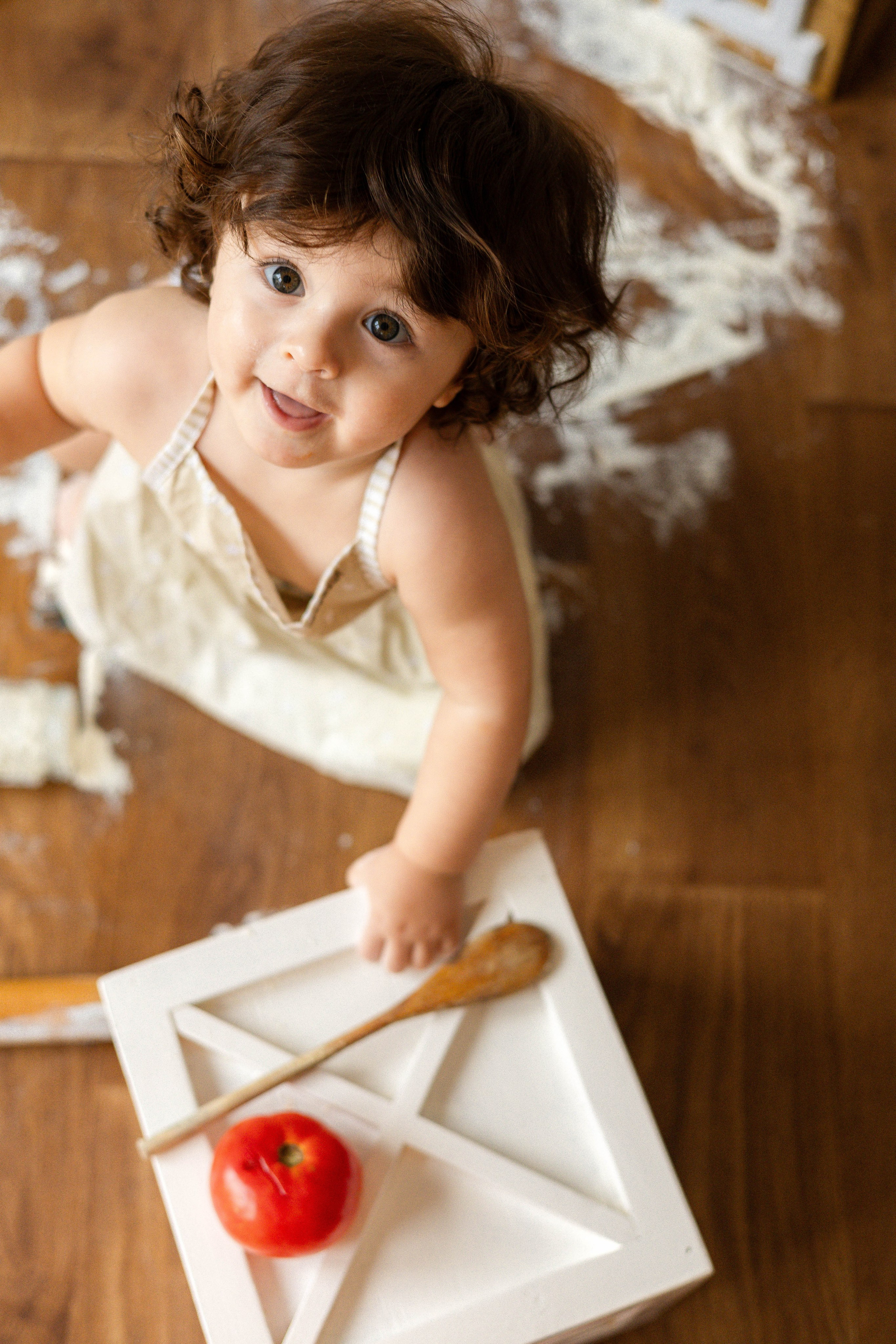 Smash Cake Photography. Family and Wedding Photographer