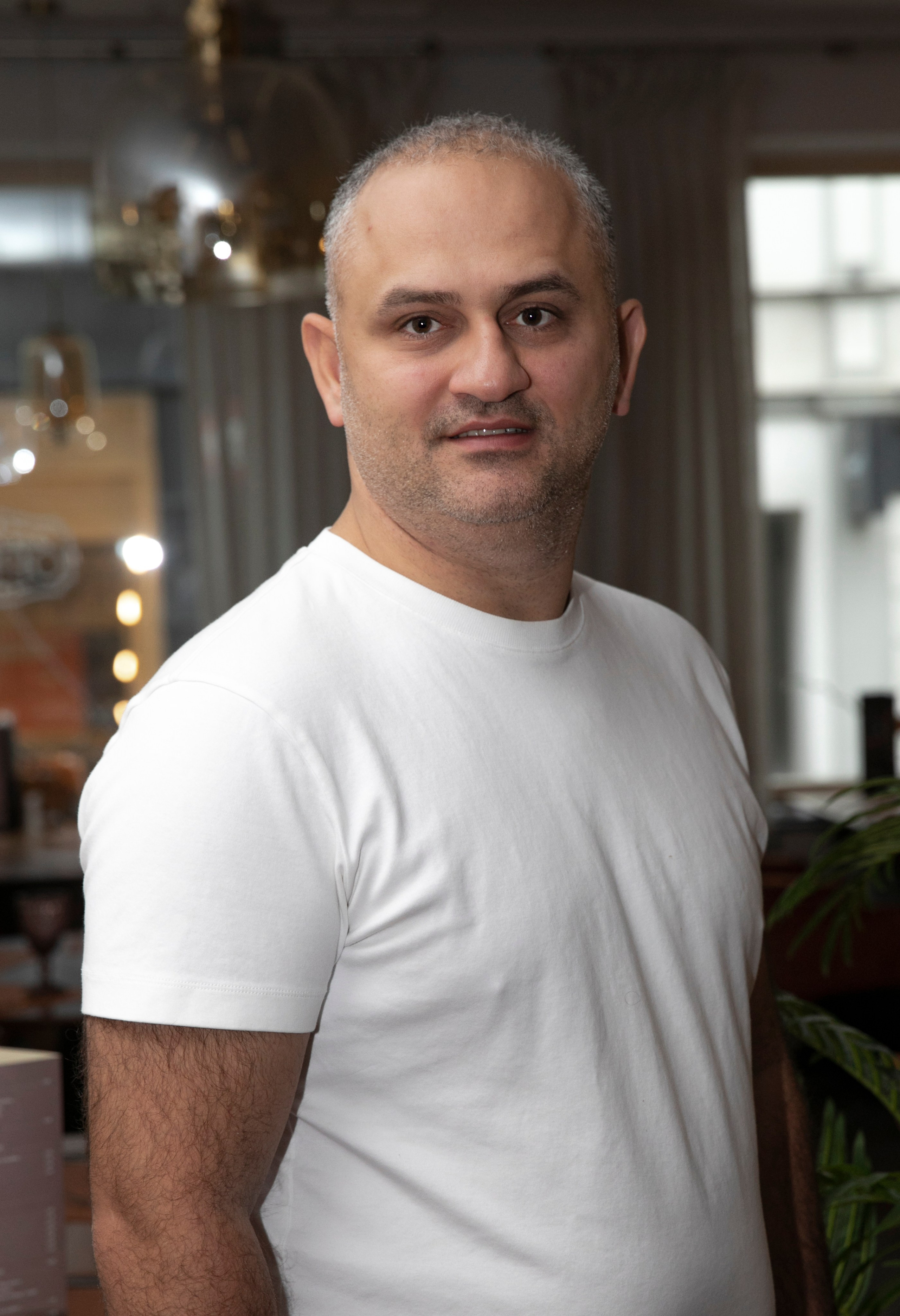 Biznesa, sociālo tīklu portreti, vizīkartes. Sandra Garanca Portrait and event photographer