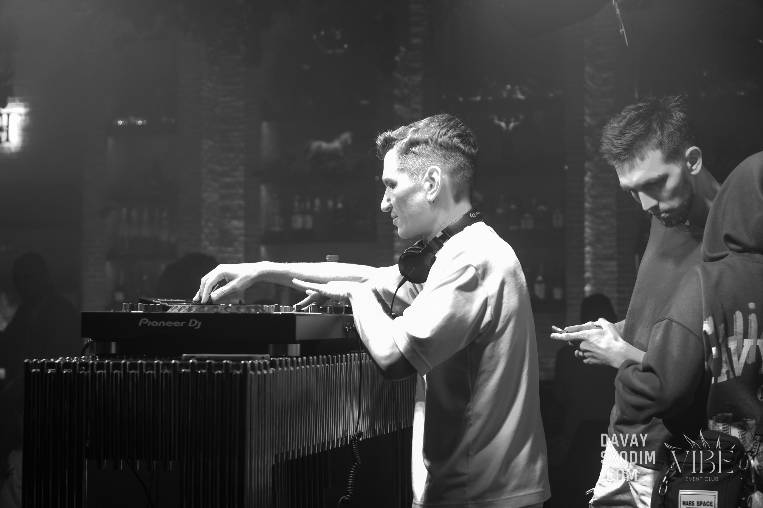 Вечеринка White Out | Фоторепортаж | Видеорепортаж | Афиша | DAVAYSXODIM.com PHUKET. АФИША|ФОТОРЕПОРТАЖИ|ИВЕНТЫ|ПХУКЕТ