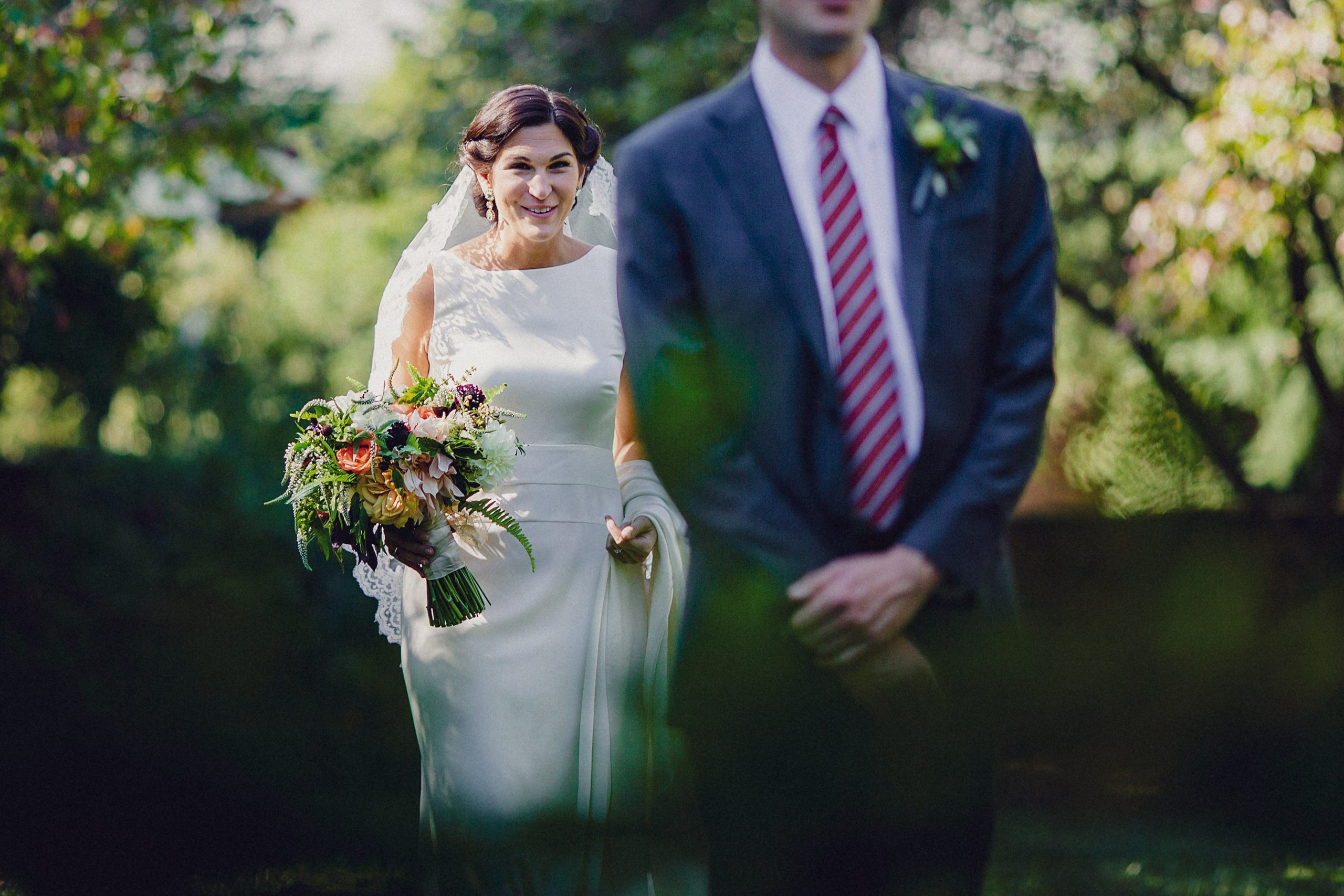 Фотограф в Ирландии Дублин свадьба жених невеста улыбка утро ожидание встреча смех фотки топ свадебных фотографов