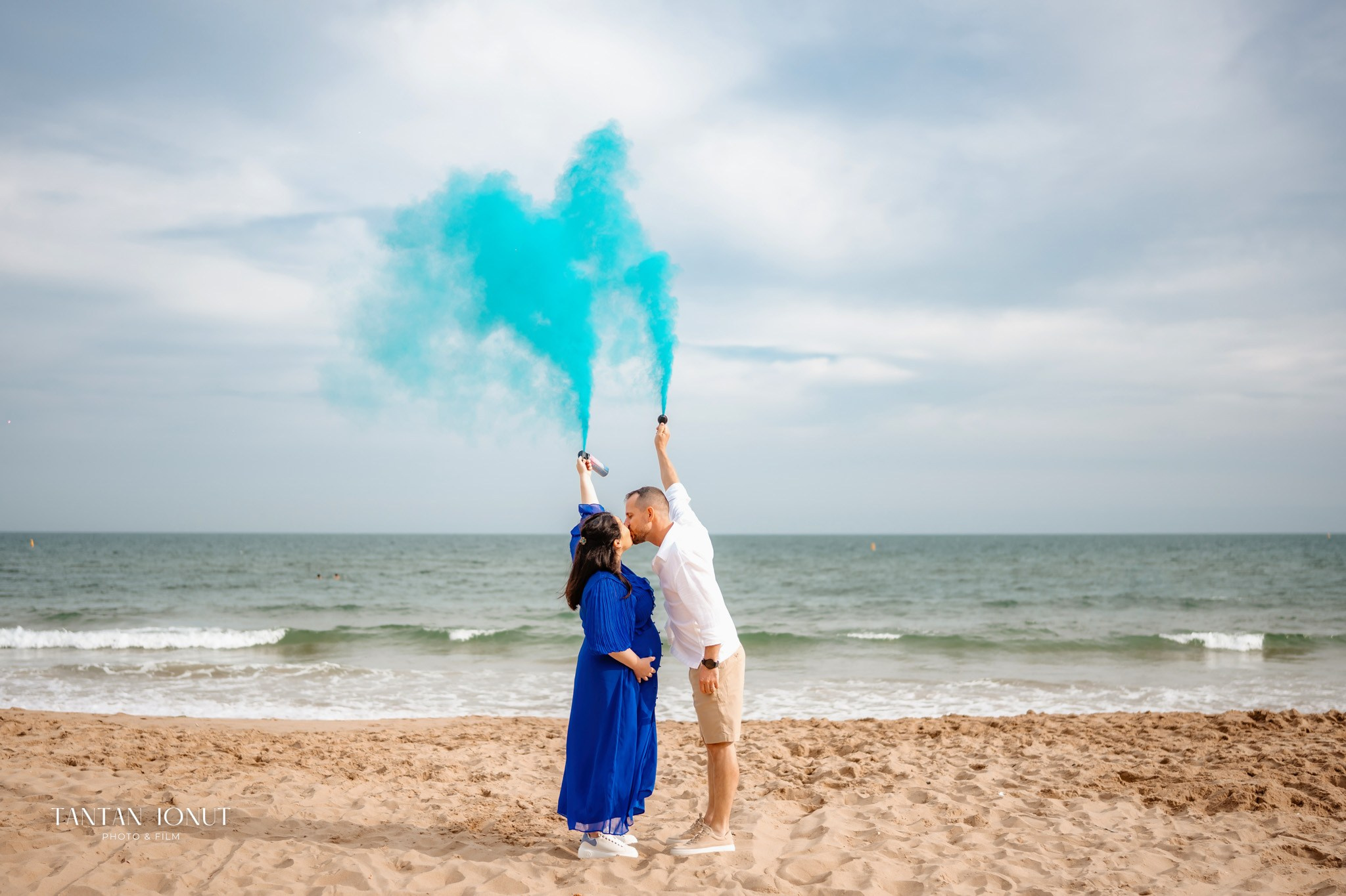 IRINA & IONEL — MATERNITATE. TANTAN IONUT FOTO & FILM