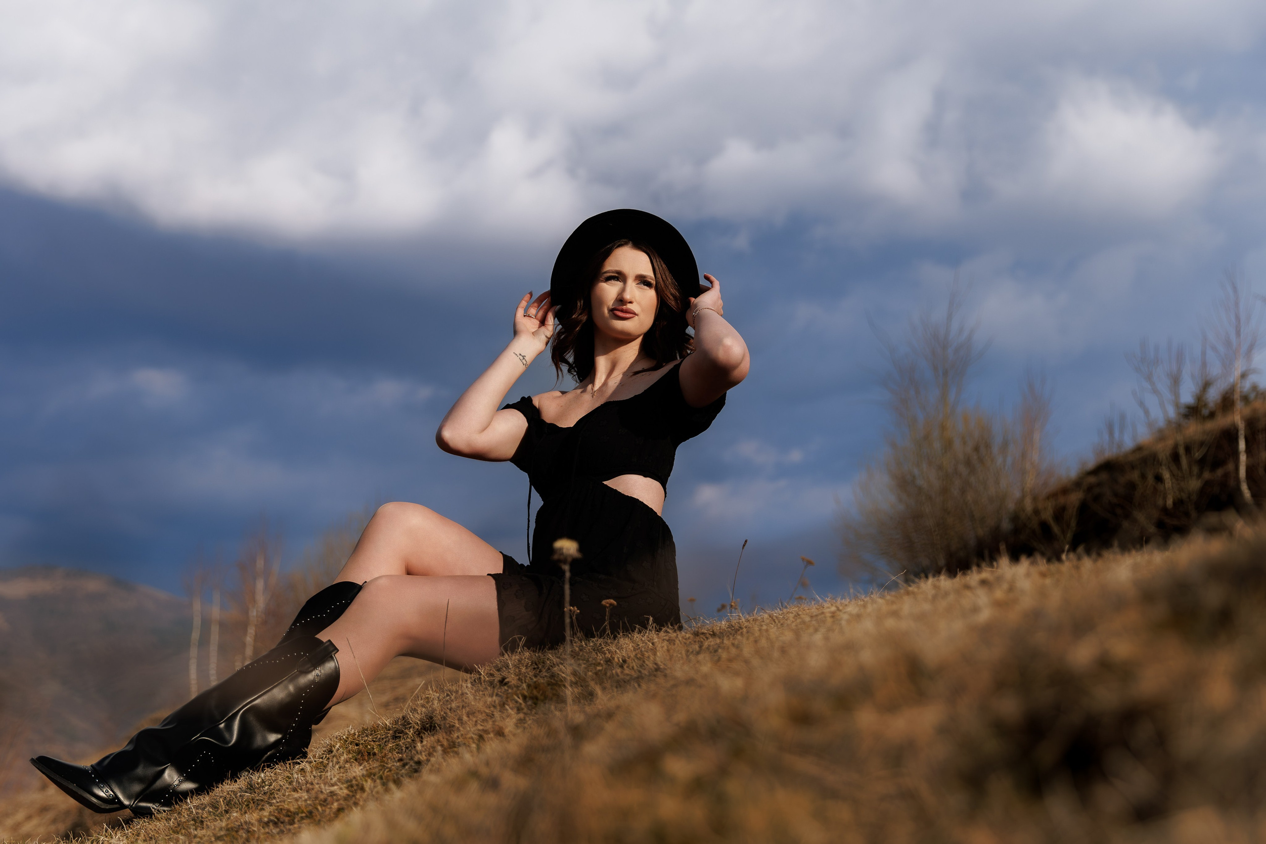 Cristina - Photoshoot - Mausoleul Mateiaș. Fotograf Profesionist Pitesti-Bucuresti| Mircea Seinea