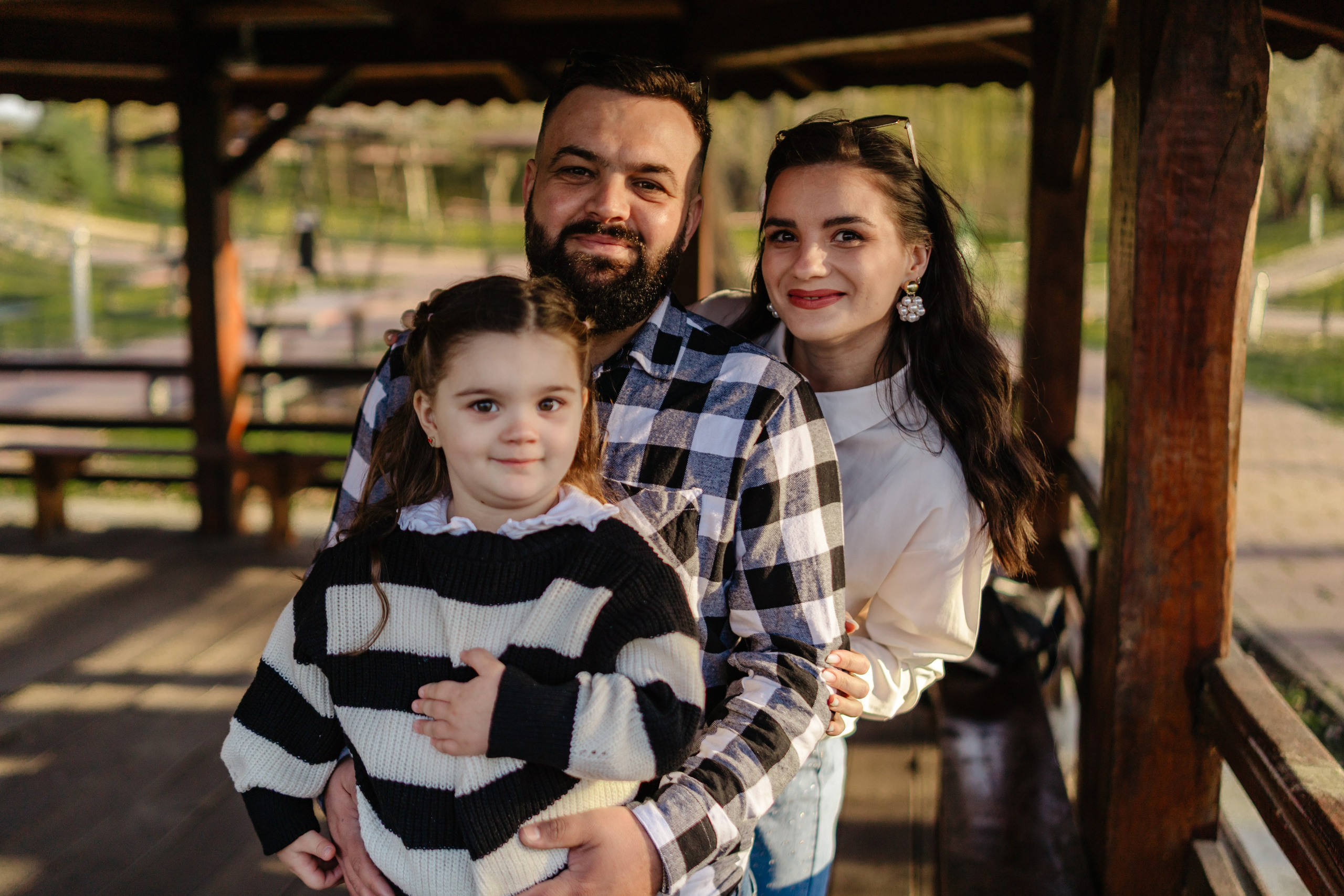 Sara’s Family. Foto-Video Nunta Iasi, Suceava, Bucuresti / Disponibilitate 2025 — 2026 — 2027