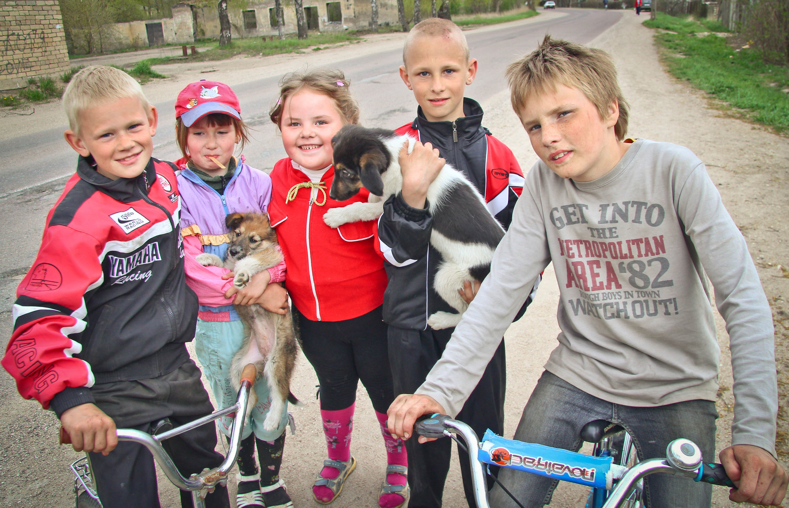 2012. Стрит-фотография, полная абсурда, идиотизма и красоты