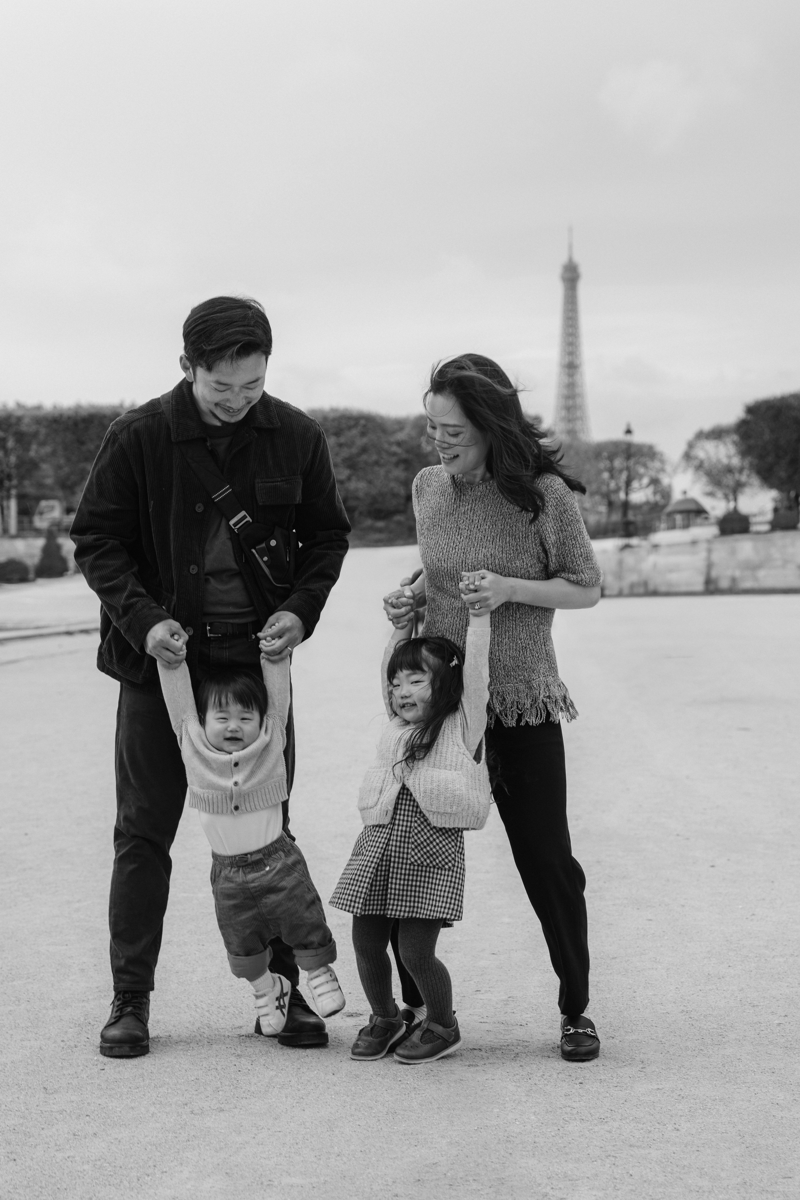 Family Photoshoot in Paris — Natural Lifestyle Photography. Paris Wedding Photographer