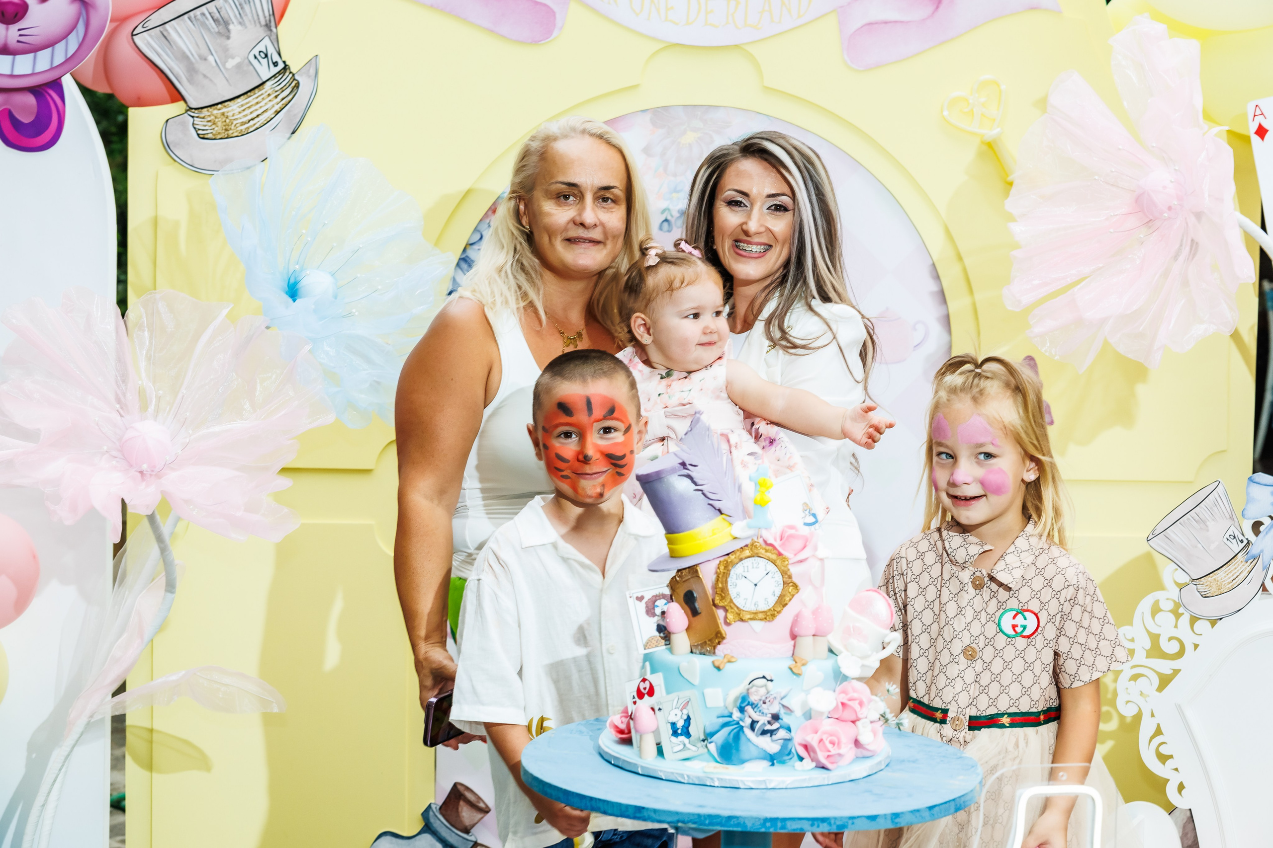 Честит 1 Рожден Ден. Фотограф Ирина Йотова