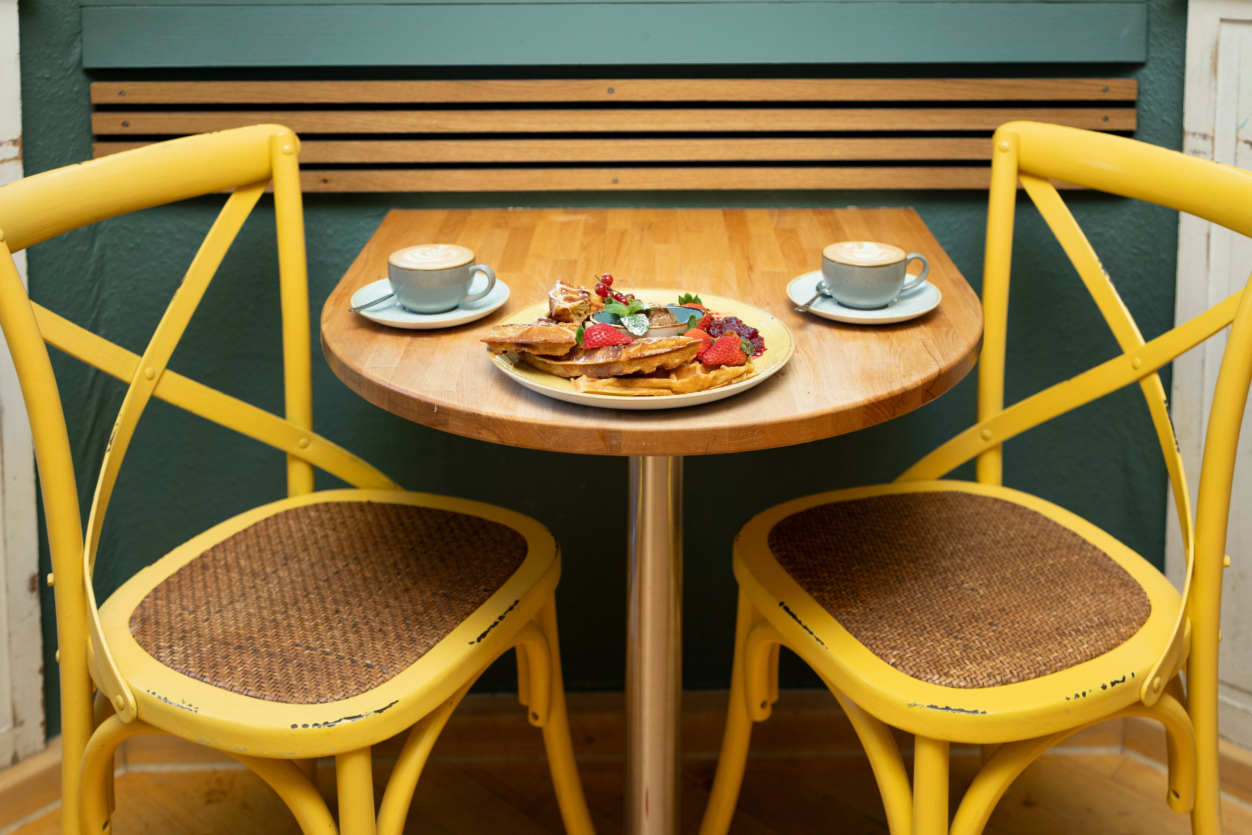 Cafe. Photographer in Munich