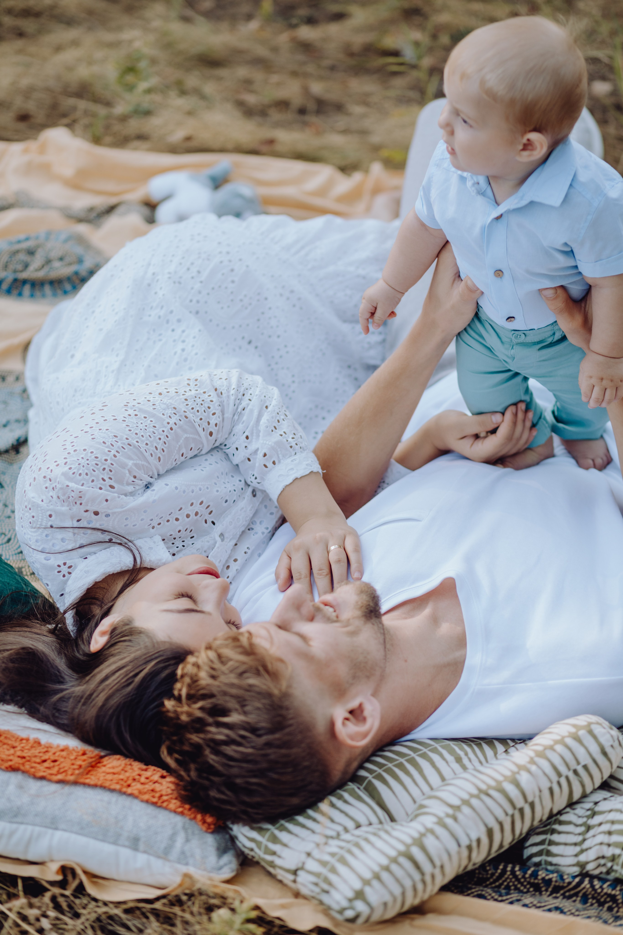 Beni & Adina. Wedding & couple photographer from Romania Rut Vetan