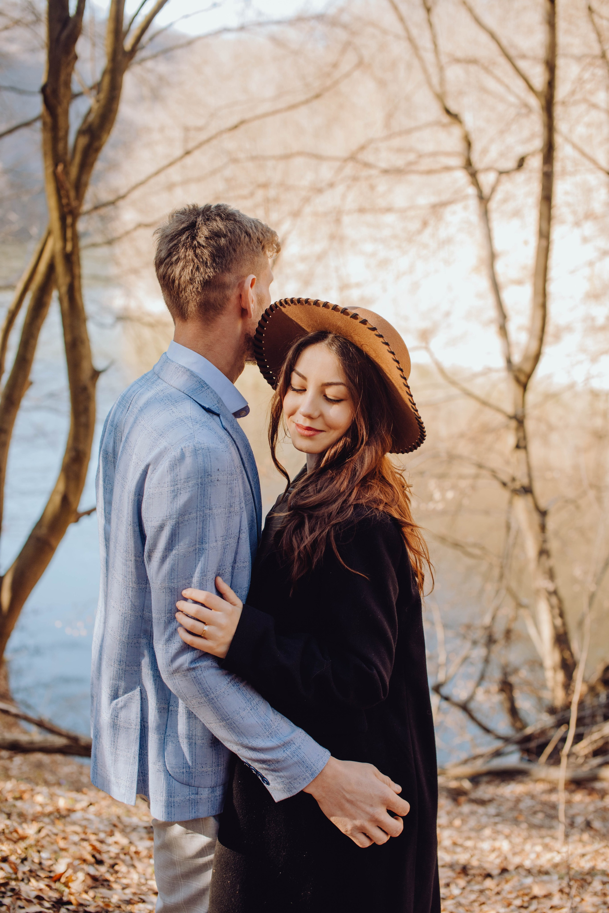 Beni & Adina. Wedding & couple photographer from Romania Rut Vetan