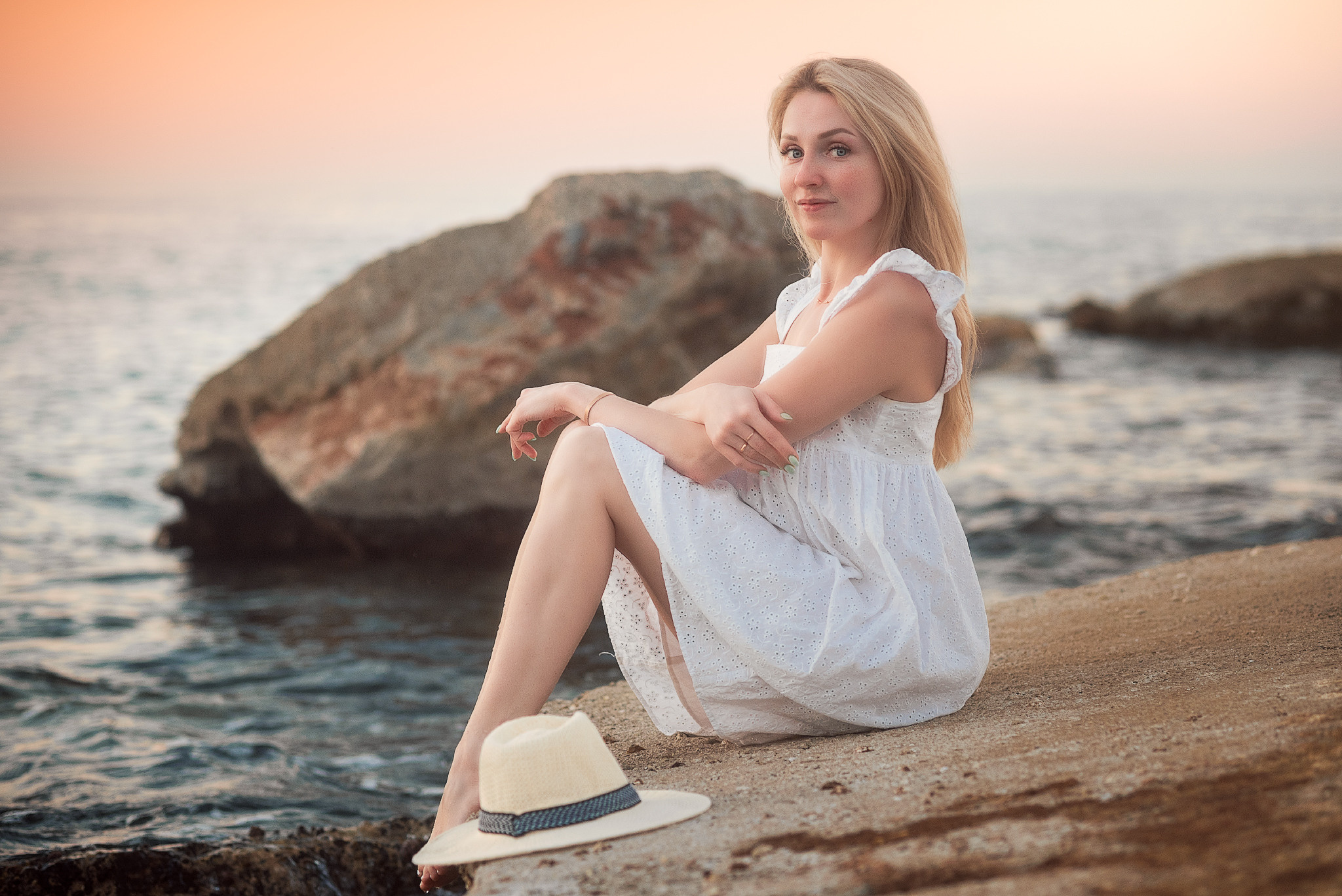 Сьемка у моря индивидуальная. Kindshephoto Женский и семейный фотограф Москва