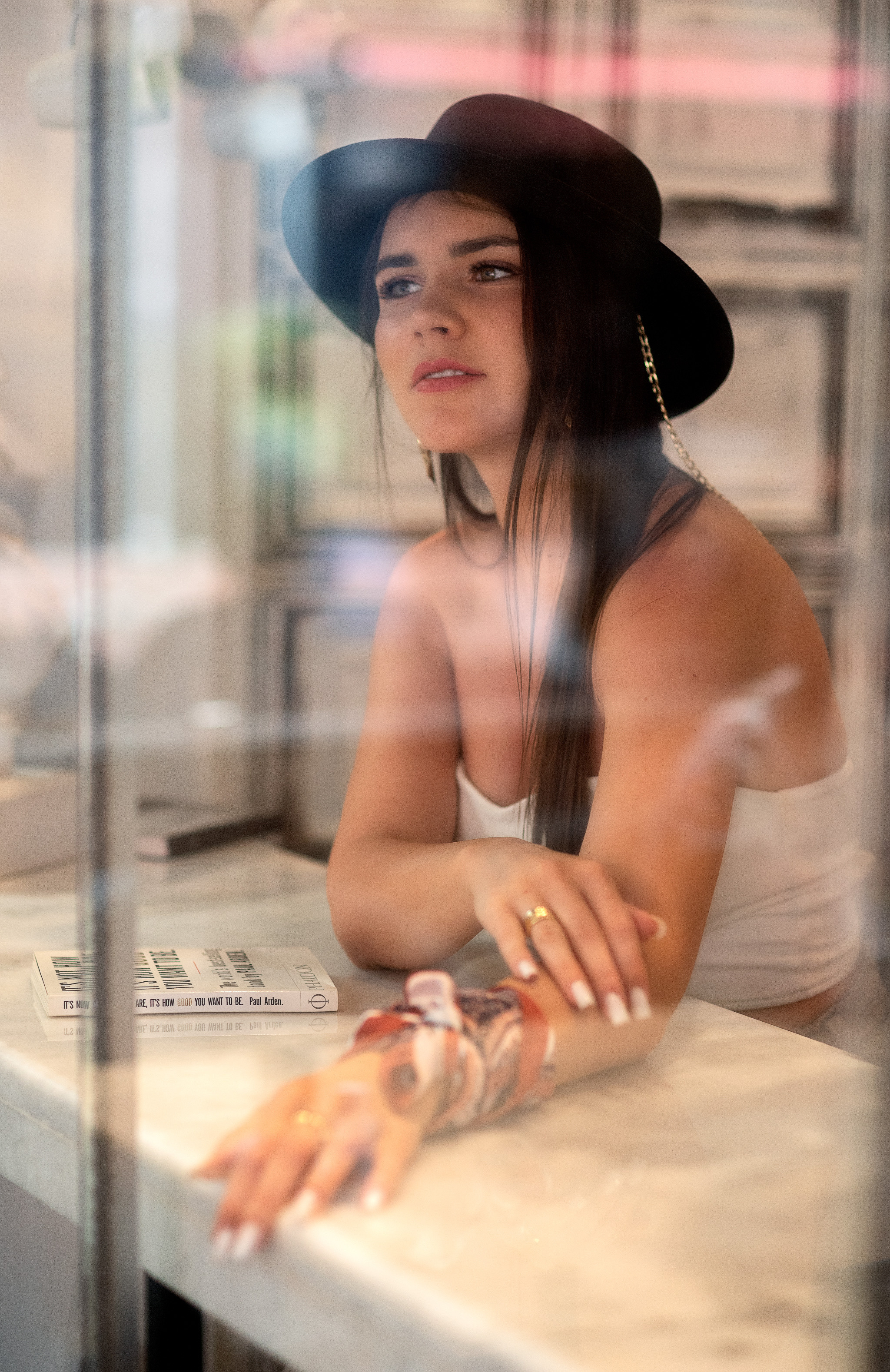 Инстаграм контент для Анастасии в кафе в Алании. Kindshephoto Женский и семейный фотограф Москва