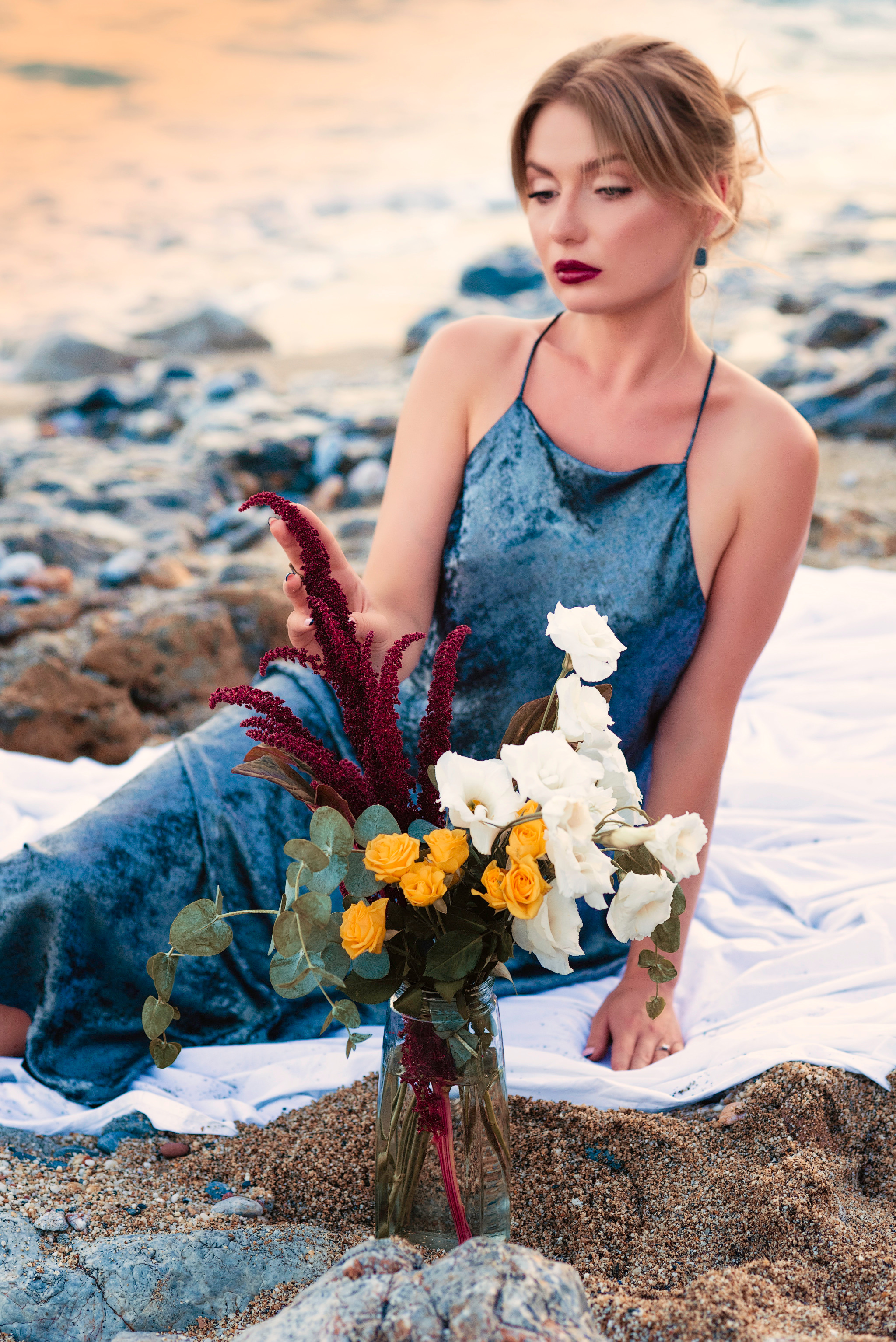 Арт сьемка на пляже Клеопатра летом в Алании для интернет контента. Kindshephoto Женский и семейный фотограф Москва