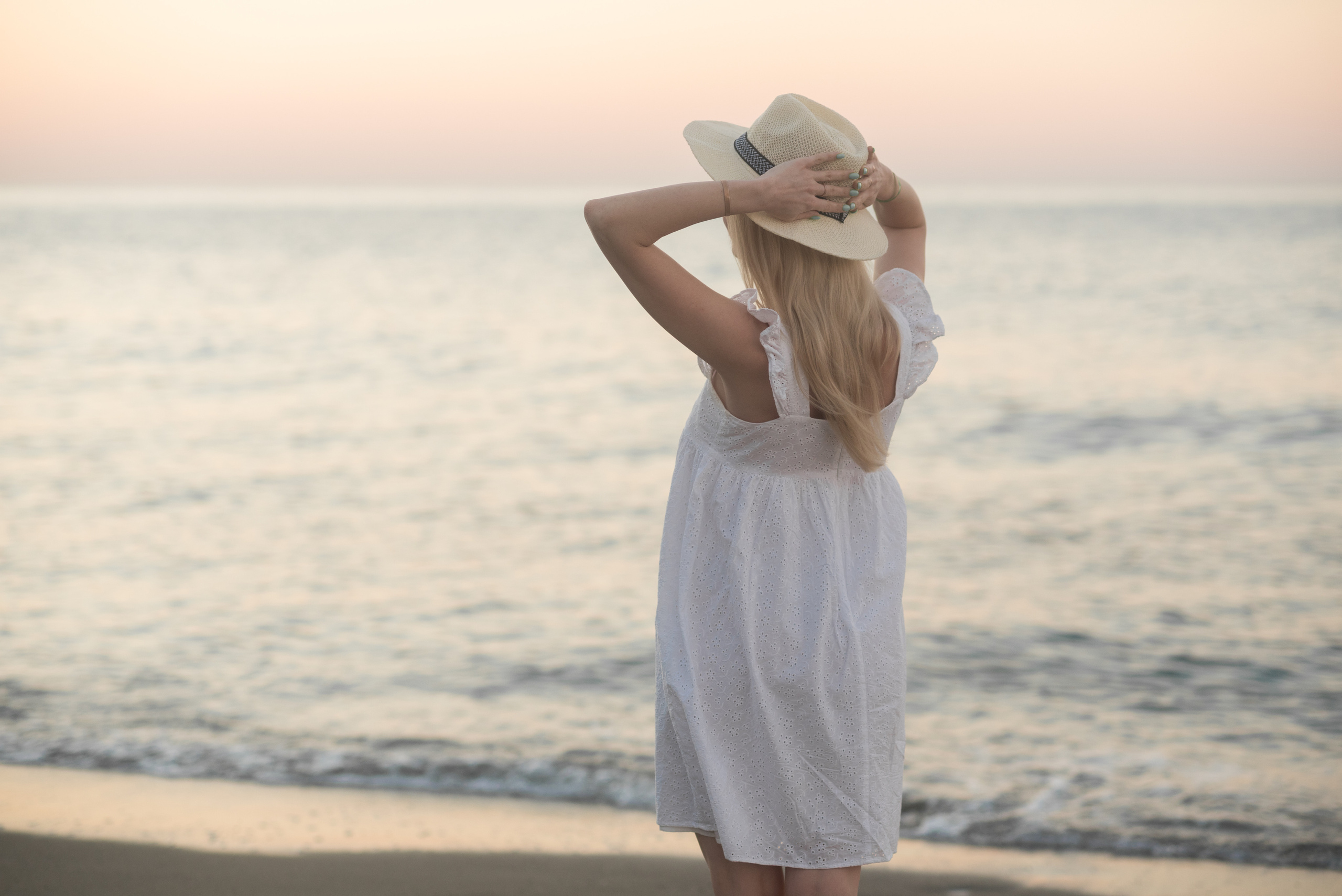 Сьемка у моря индивидуальная. Kindshephoto Женский и семейный фотограф Москва