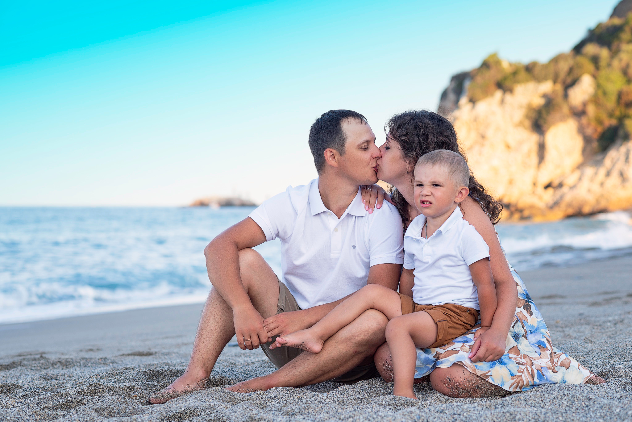 Семейная сьемка для Маши на диком пляже Алании. Kindshephoto Женский и семейный фотограф Москва