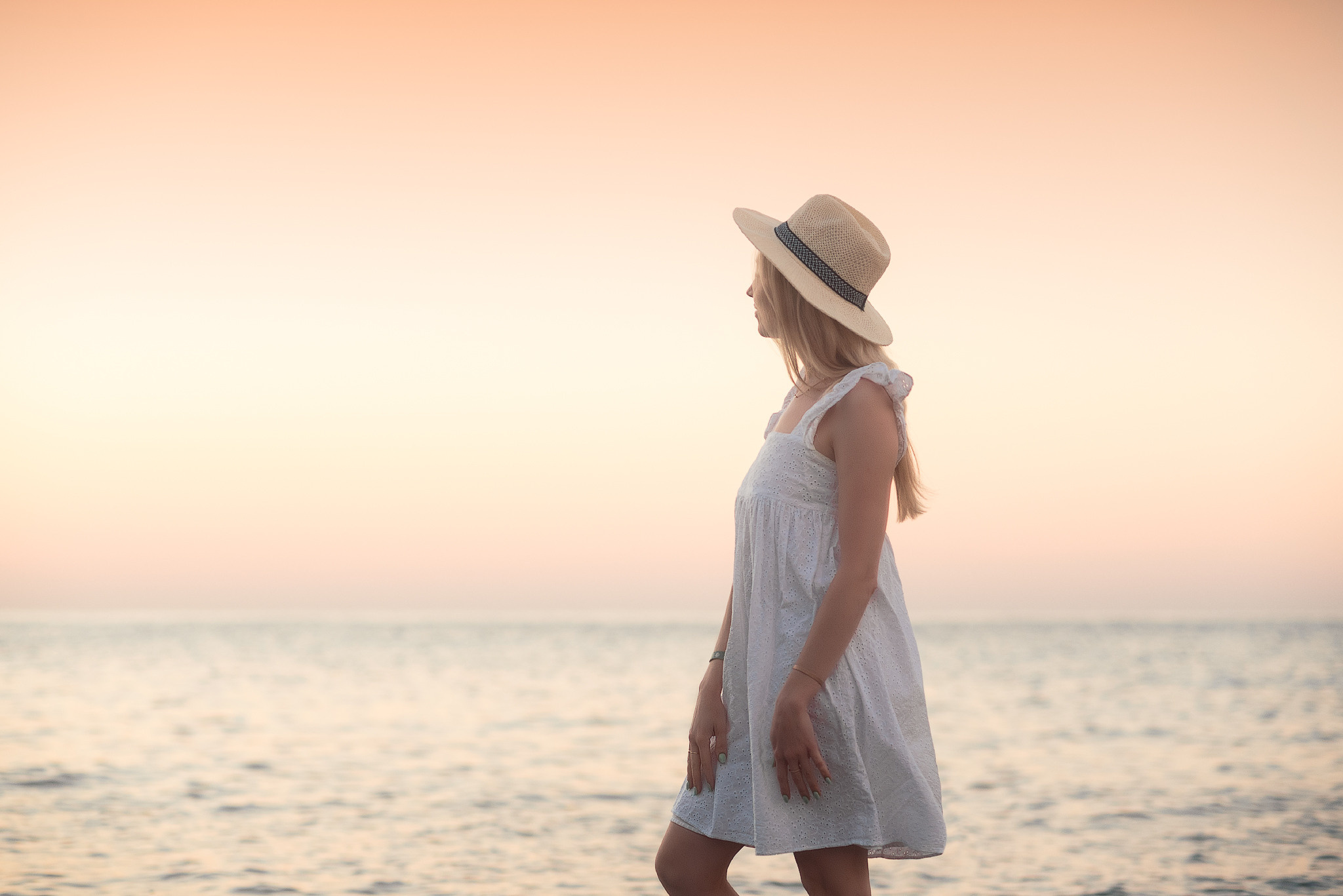 Сьемка у моря индивидуальная. Kindshephoto Женский и семейный фотограф Москва