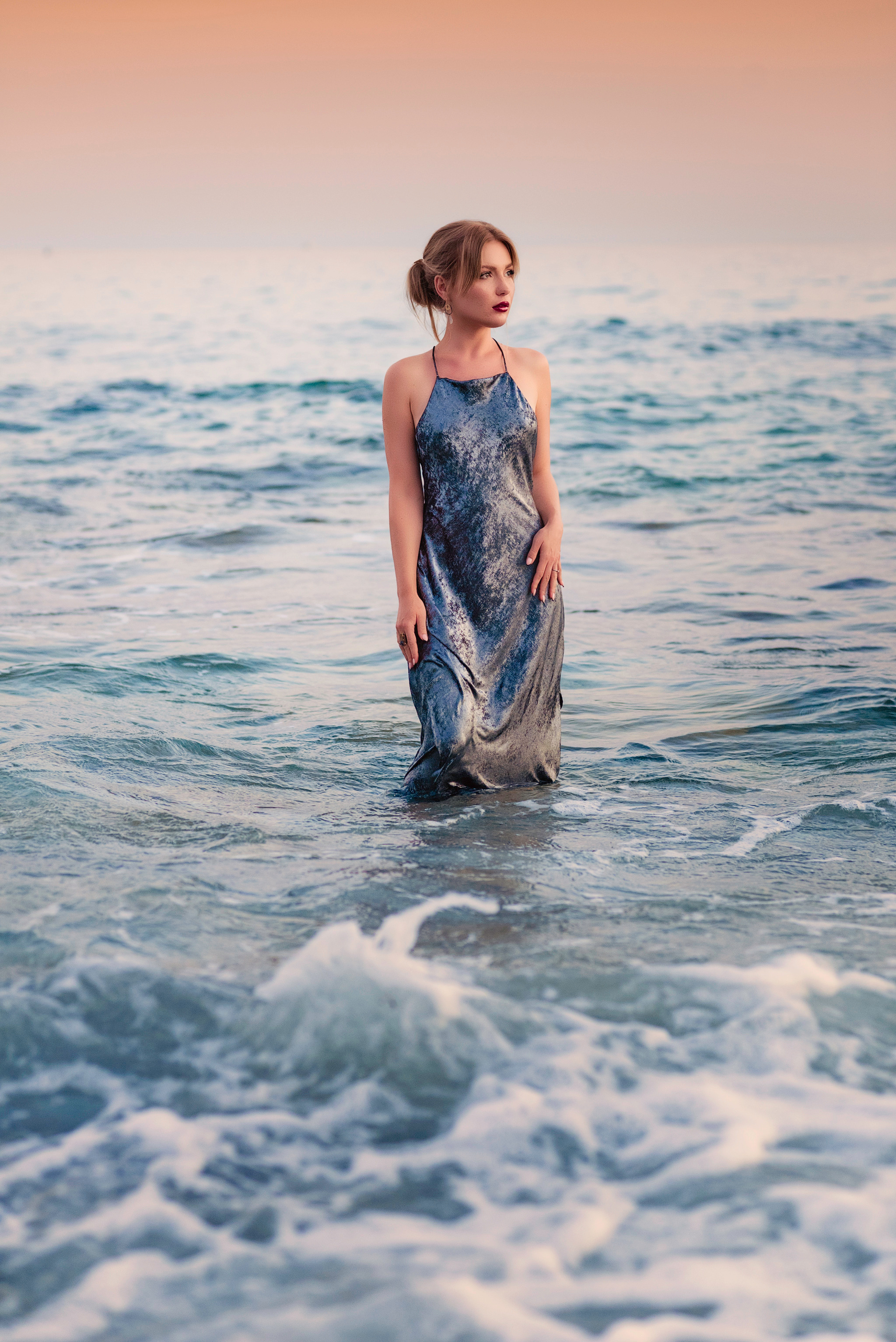 Арт сьемка на пляже Клеопатра летом в Алании для интернет контента. Kindshephoto Женский и семейный фотограф Москва