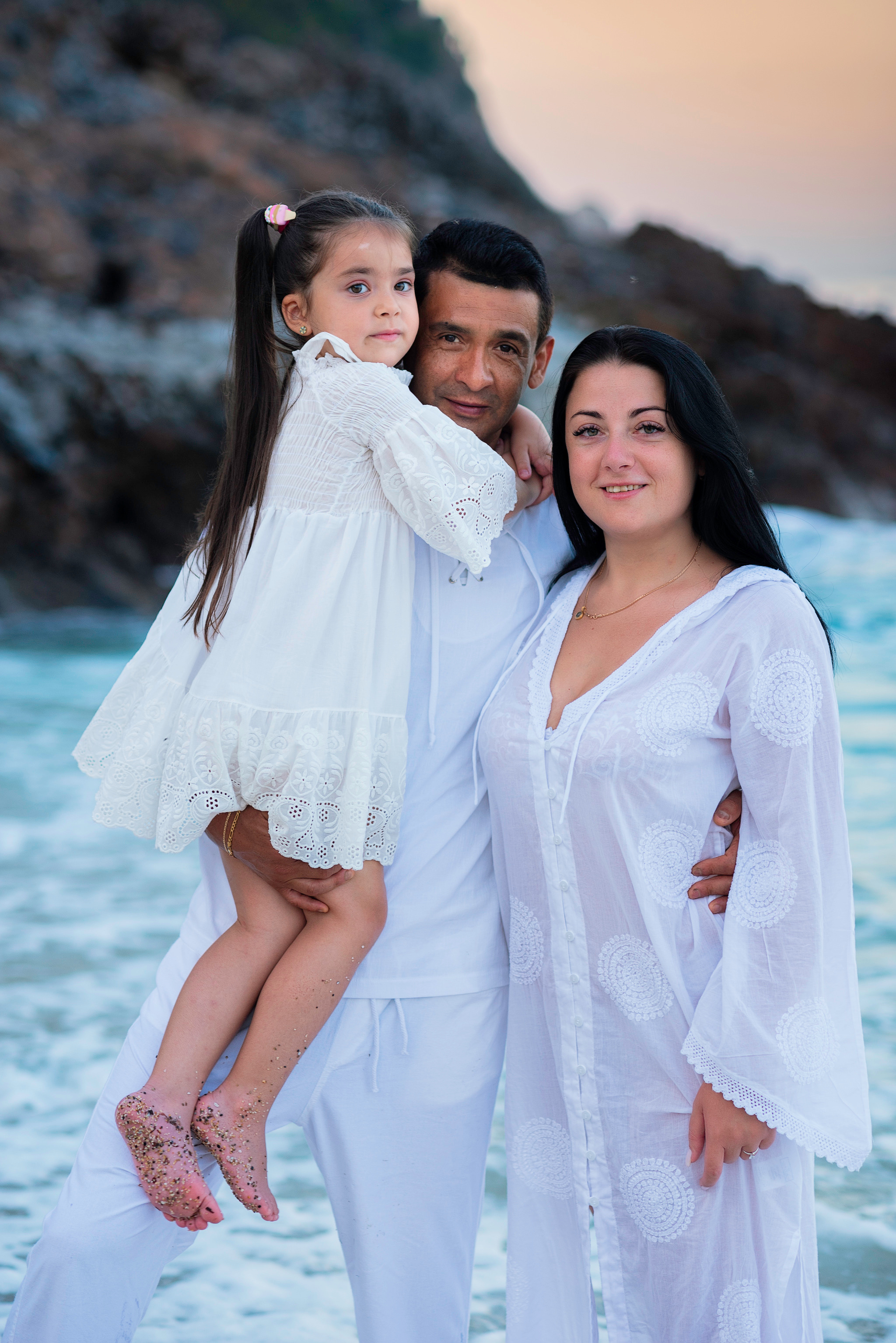 Семейная сьемка ранним утром на море. Kindshephoto Женский и семейный фотограф Москва