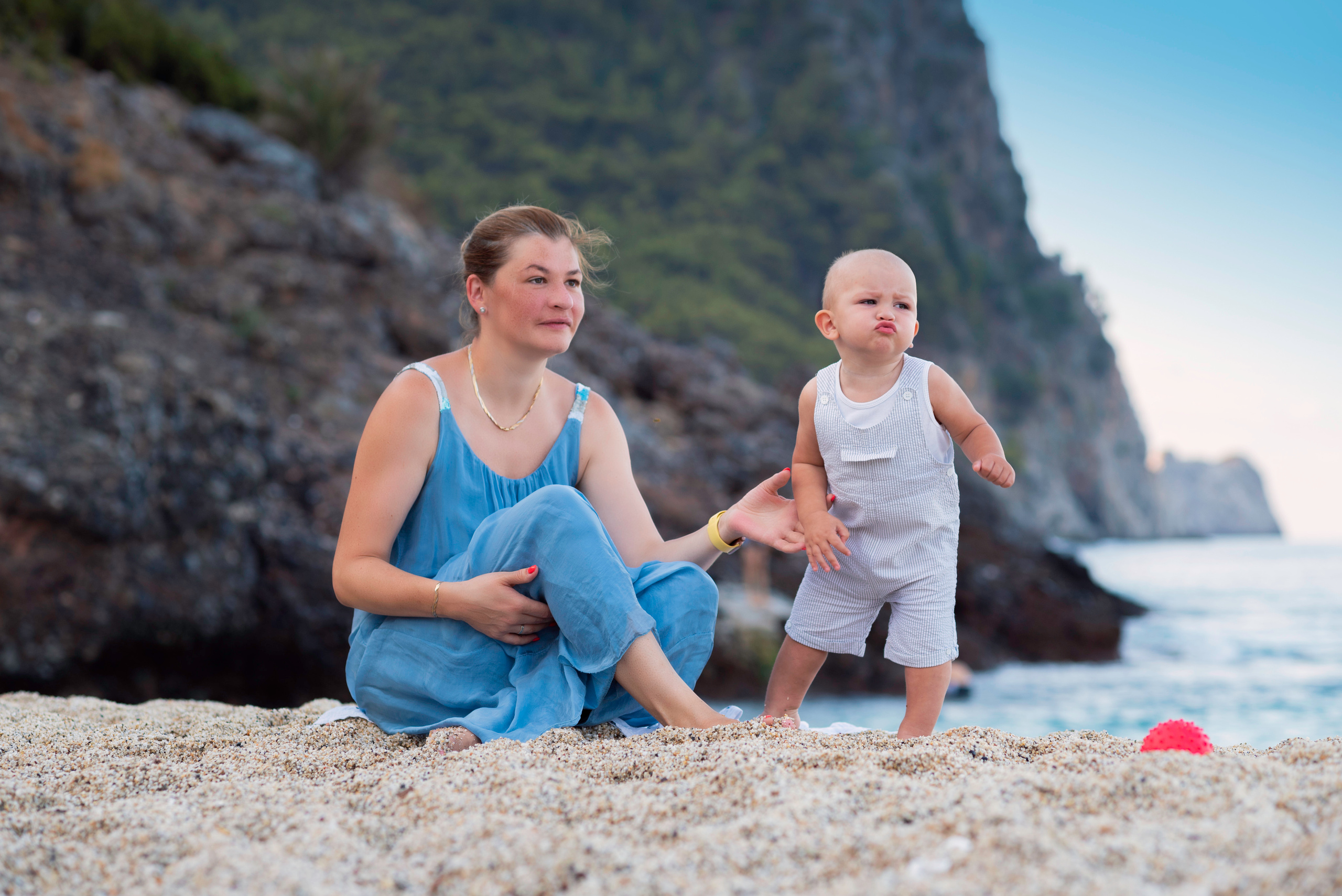 Сьемка с недовольным непоседой ранним утром. Kindshephoto Женский и семейный фотограф Москва