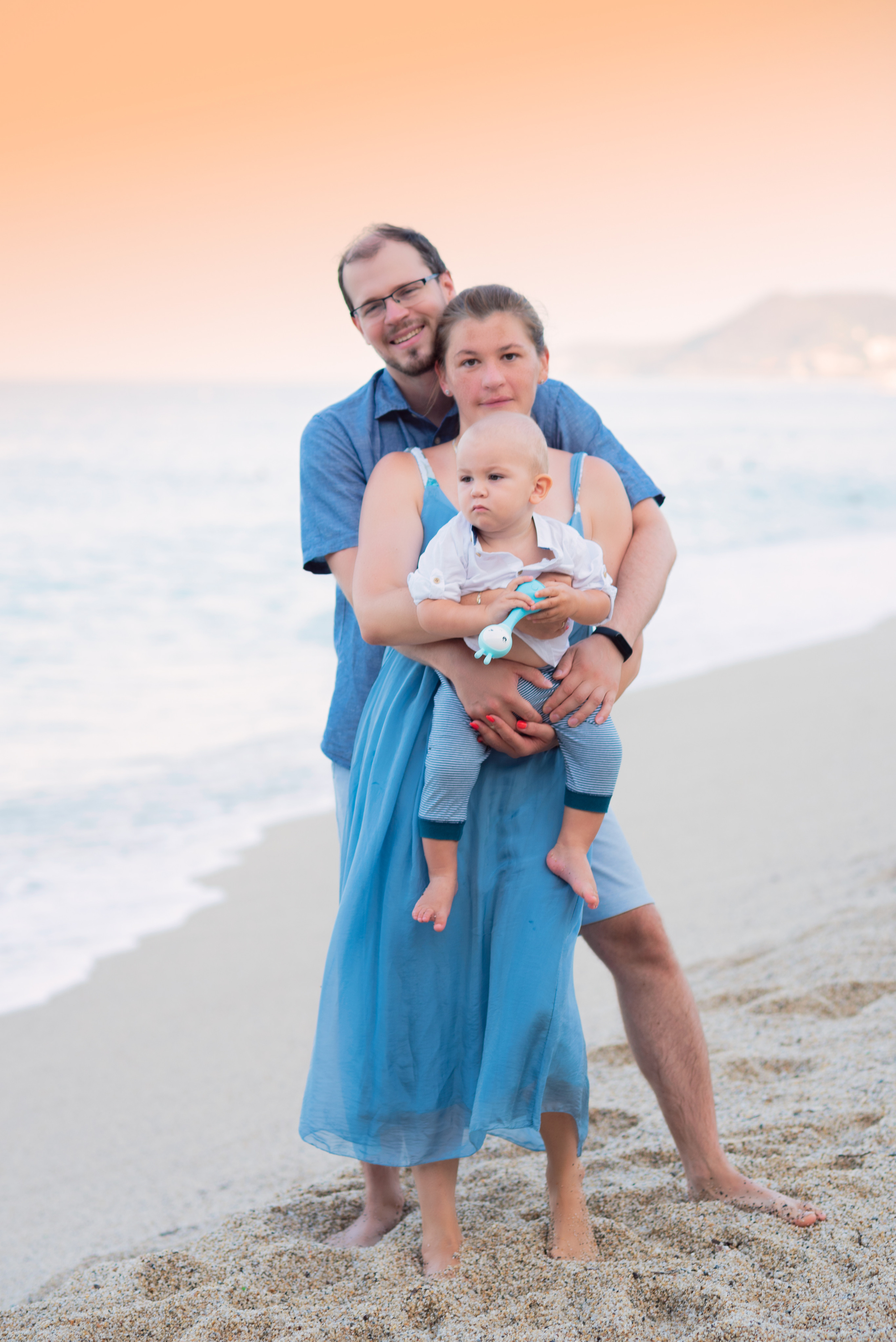 Сьемка с недовольным непоседой ранним утром. Kindshephoto Женский и семейный фотограф Москва