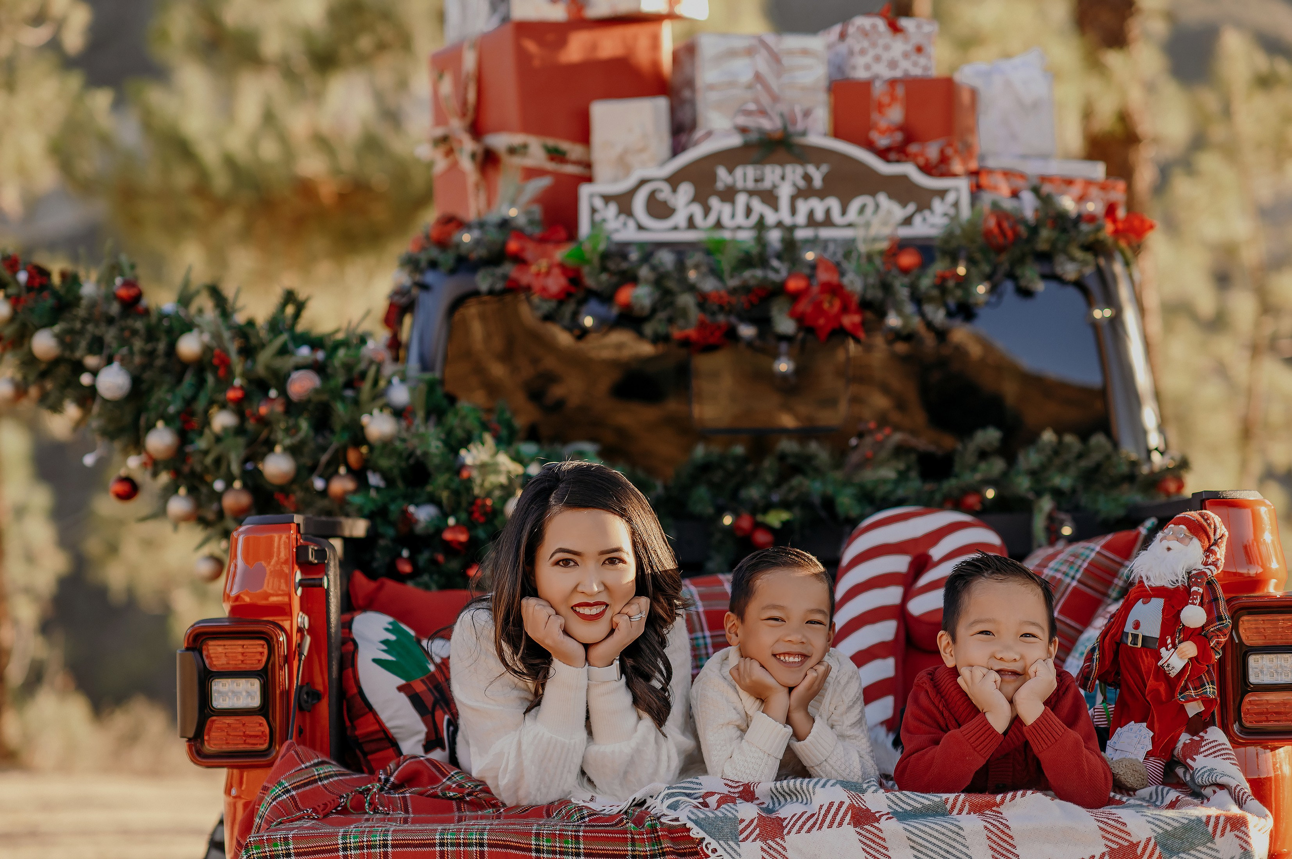 K. Wedding, maternity and family photographer in Charlotte Tasha Minn