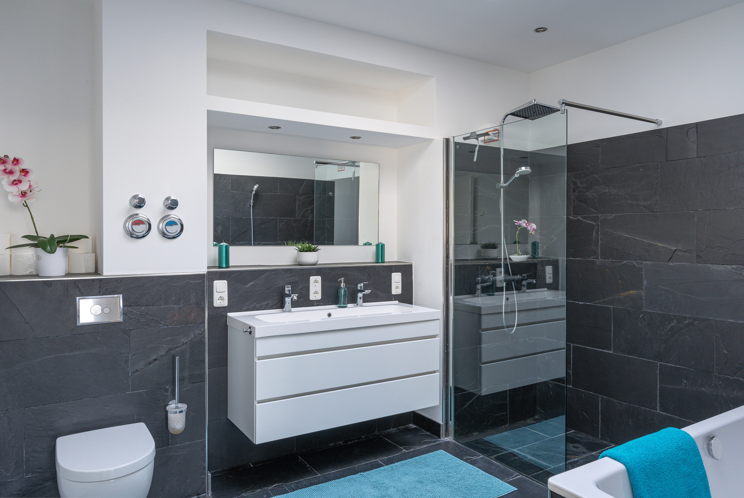 Eine schöne Wohnung oder ein schönes Wohnzimmer? Schön, modern und stilvoll eingerichtet? Dann wenden Sie sich an Judit Sas. Sie ist Homestaging-Expertin mit jahrelanger Erfahrung... www.sashomestaging.com