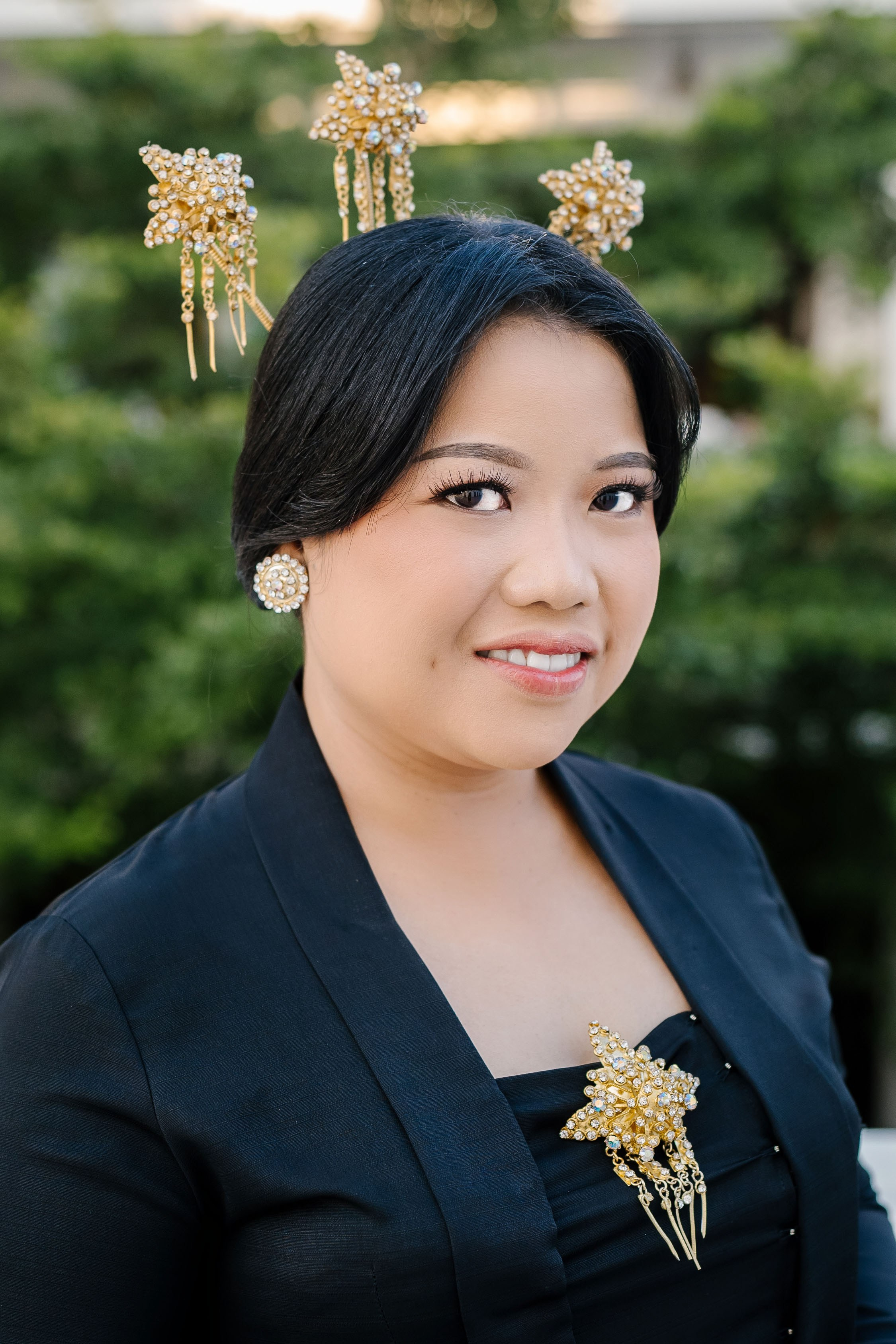 Prewedding Photo Shoot with Javanese style. Female Photographer in Bali