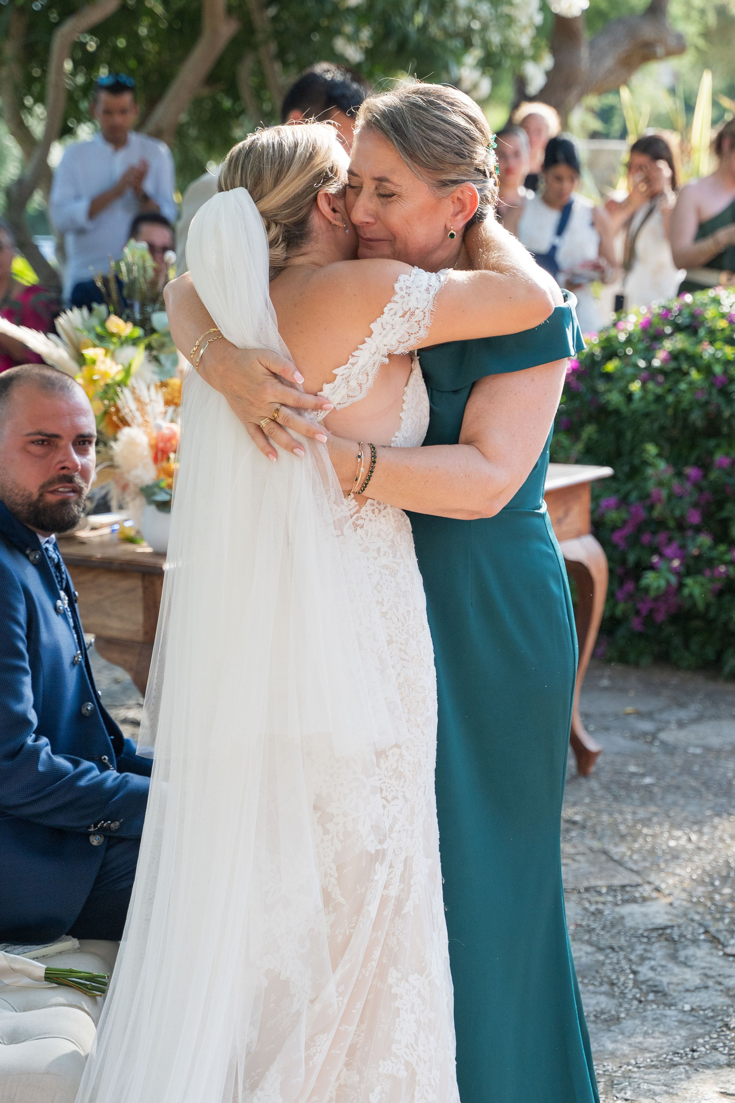 Azu&Juanan. Mallorca Weddings & Family – Natural & Emotional Photography