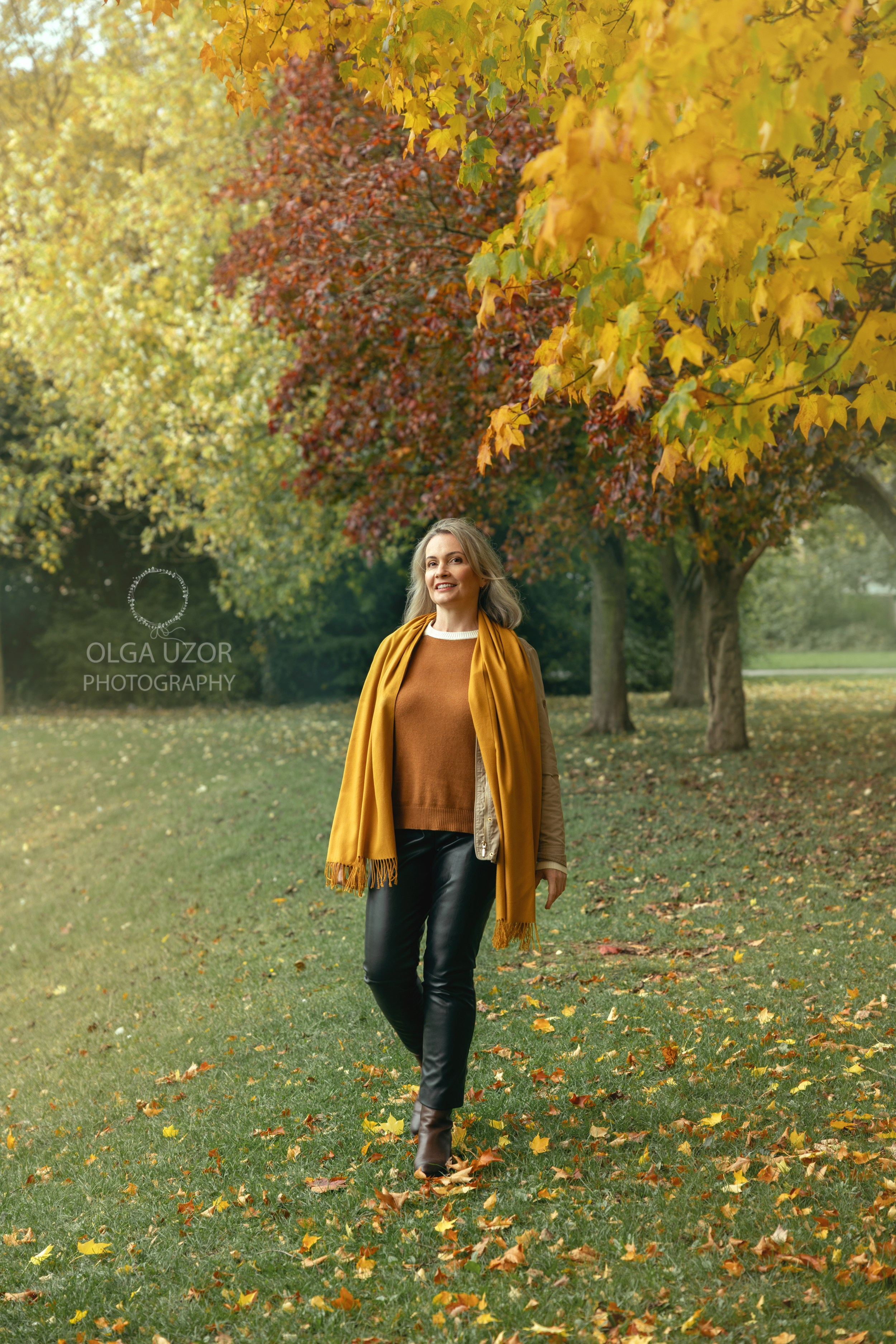 AUTUMN HERTFORDSHIRE MINI-SESSIONS. Stevenage, Hertfordshire family, maternity and newborn photographer