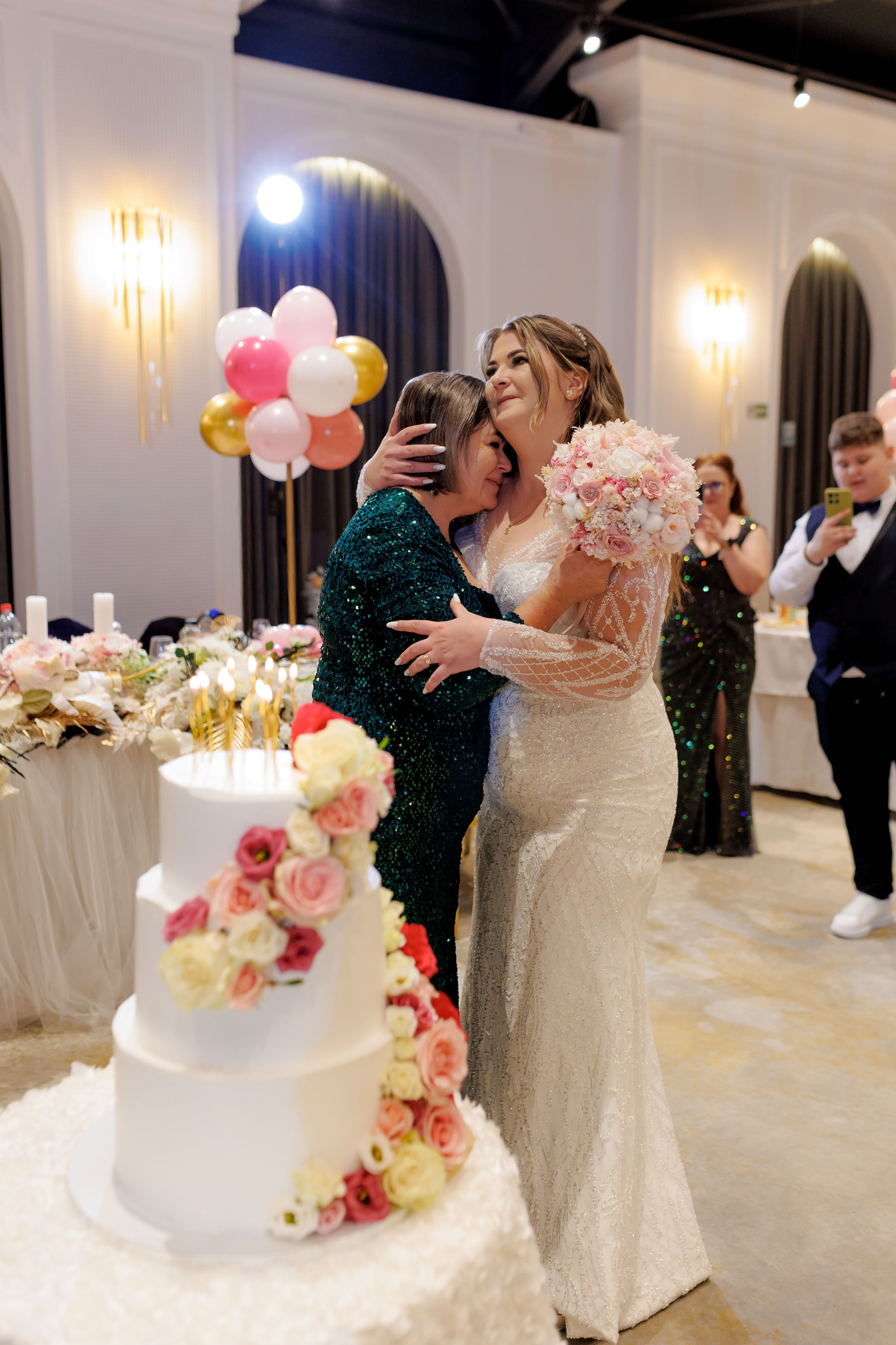 Povestea voastră, regizată de noi |Cristi Turculet Videograf Nuntă Suceava | wedding highlight. Servicii foto-video profesionale, pentru momente de neuitat