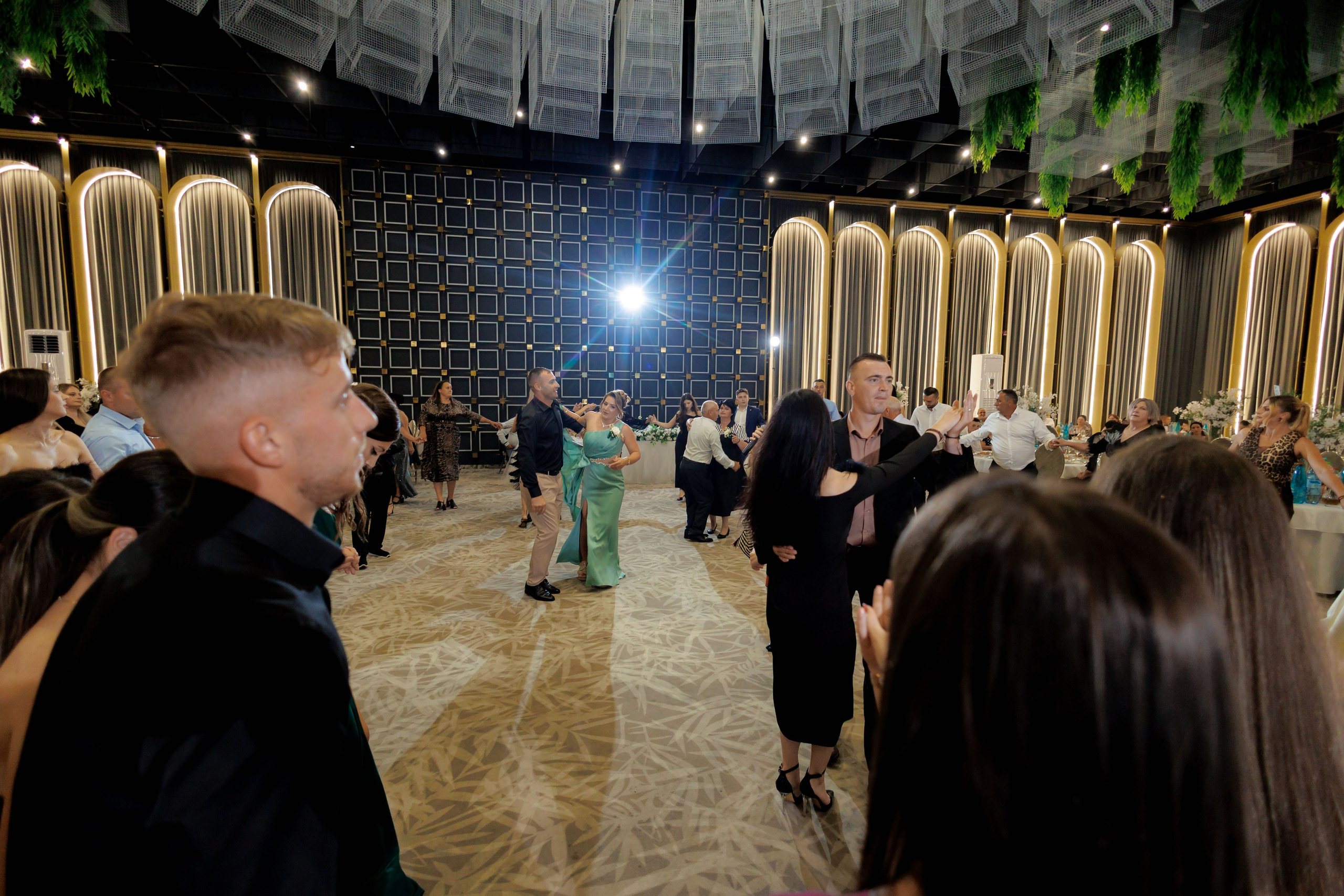 Nunta Nicoleta & Răzvan | Fotografie & Videografie Profesională. Servicii foto-video profesionale, pentru momente de neuitat