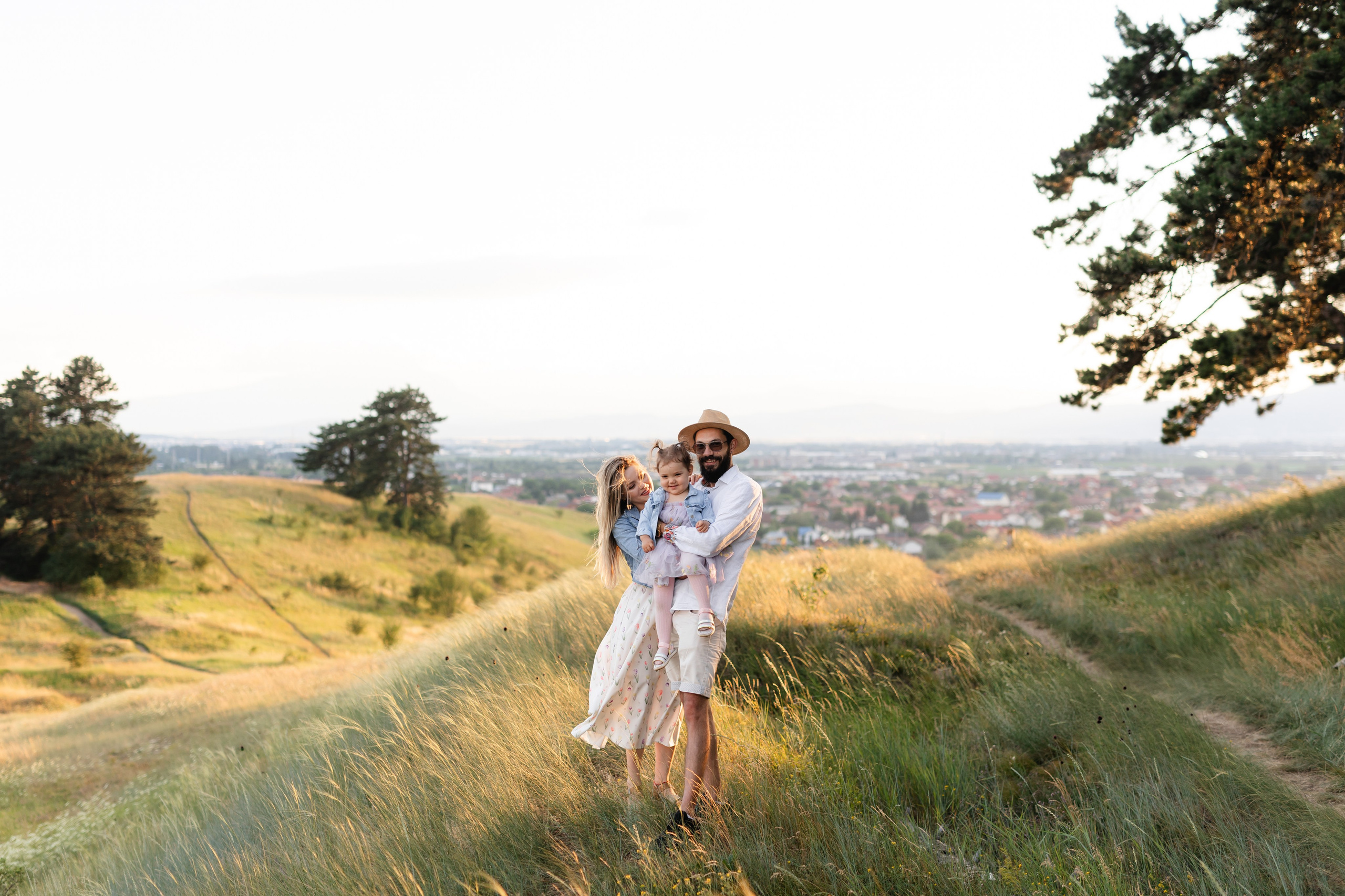Nico, Luci & Ilaria — Family. Main