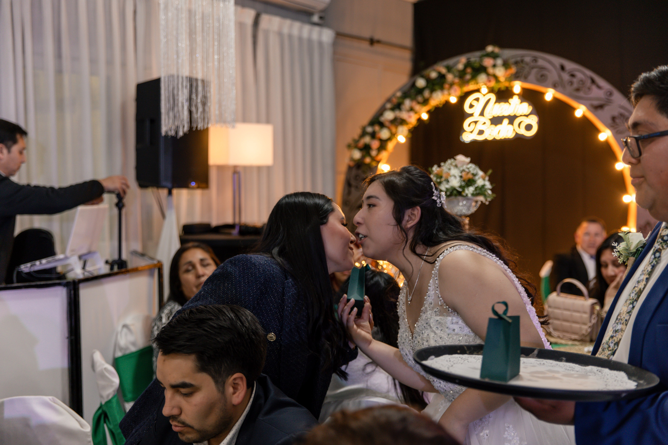 Johana y Edgar. Dinka & Emilio - El arte de preservar lo que no se repite