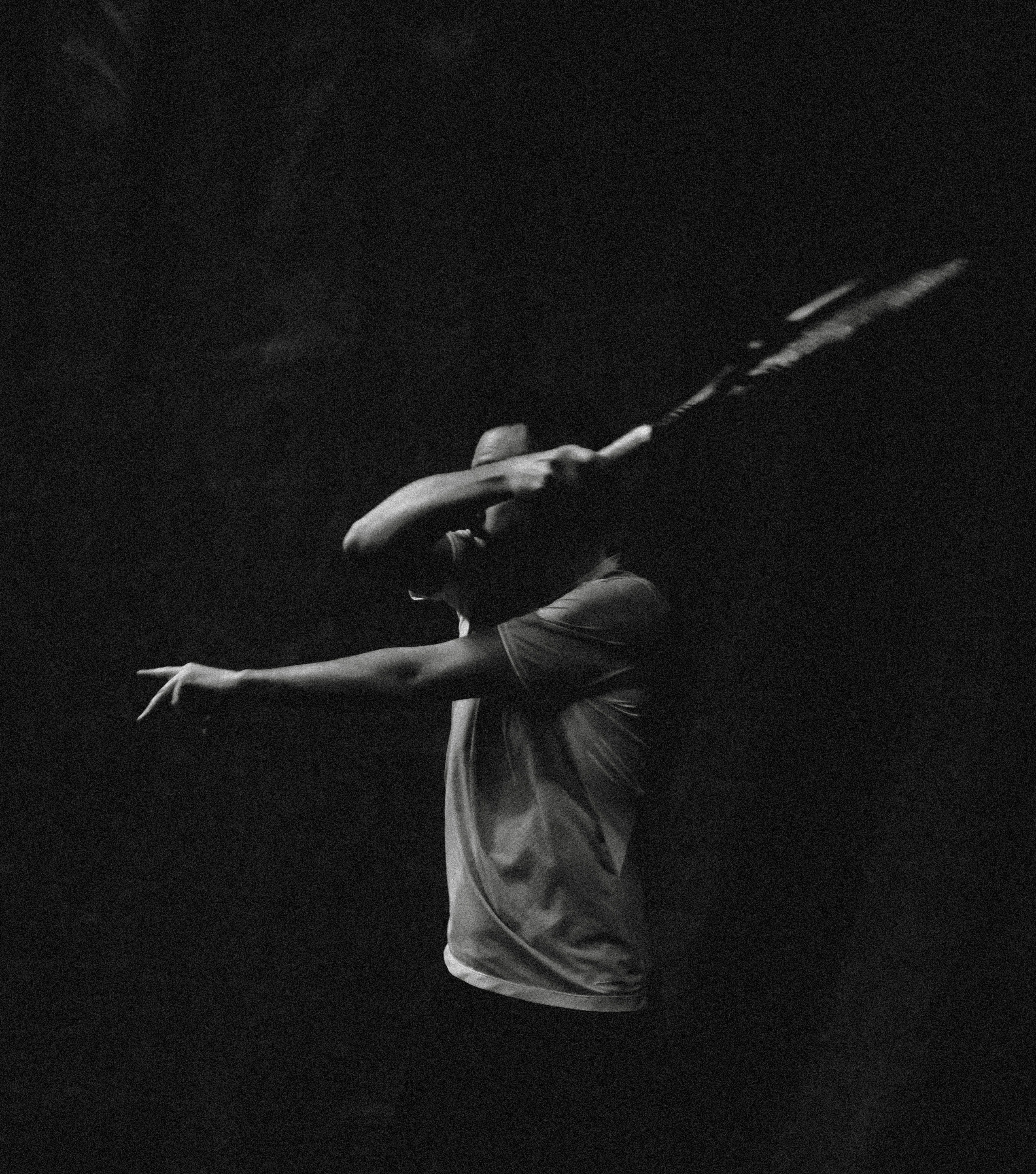 2024. Стрит-фотография, полная абсурда, идиотизма и красоты