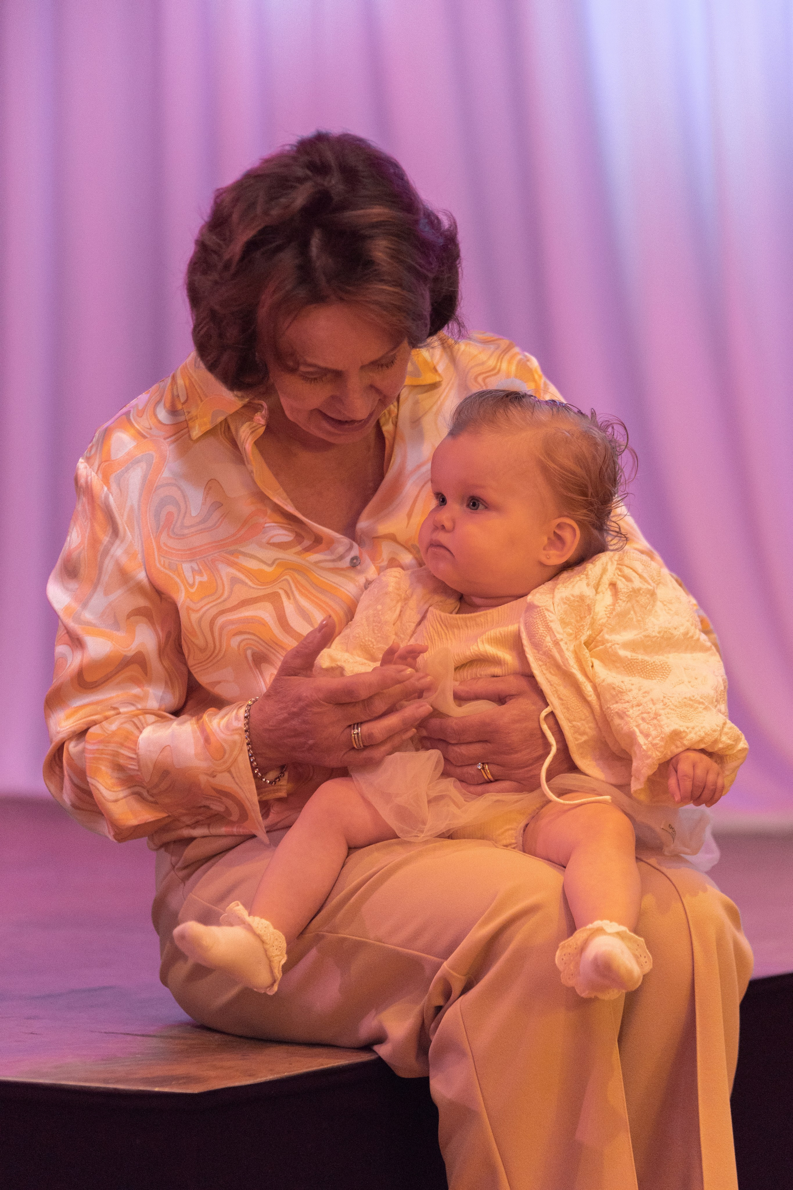 1 st Birthday. Portrait and Family Photographer in Netherlands