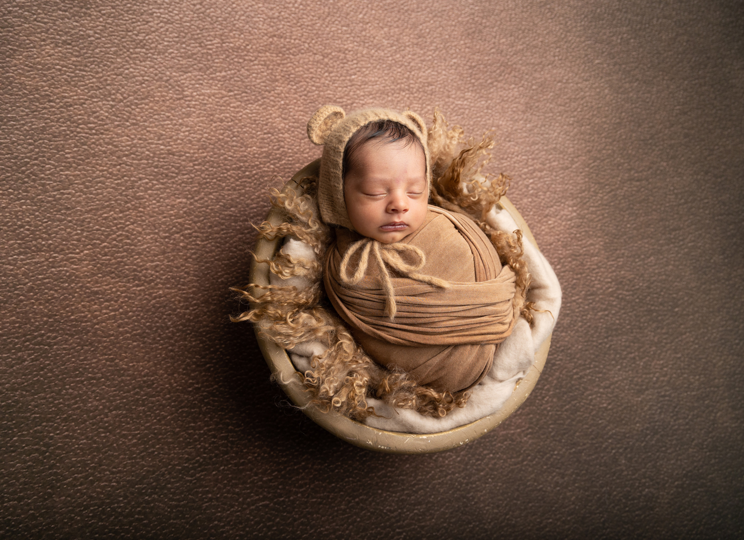 Newborn. Professional photographer in NYC Kristina Bagdasaryan