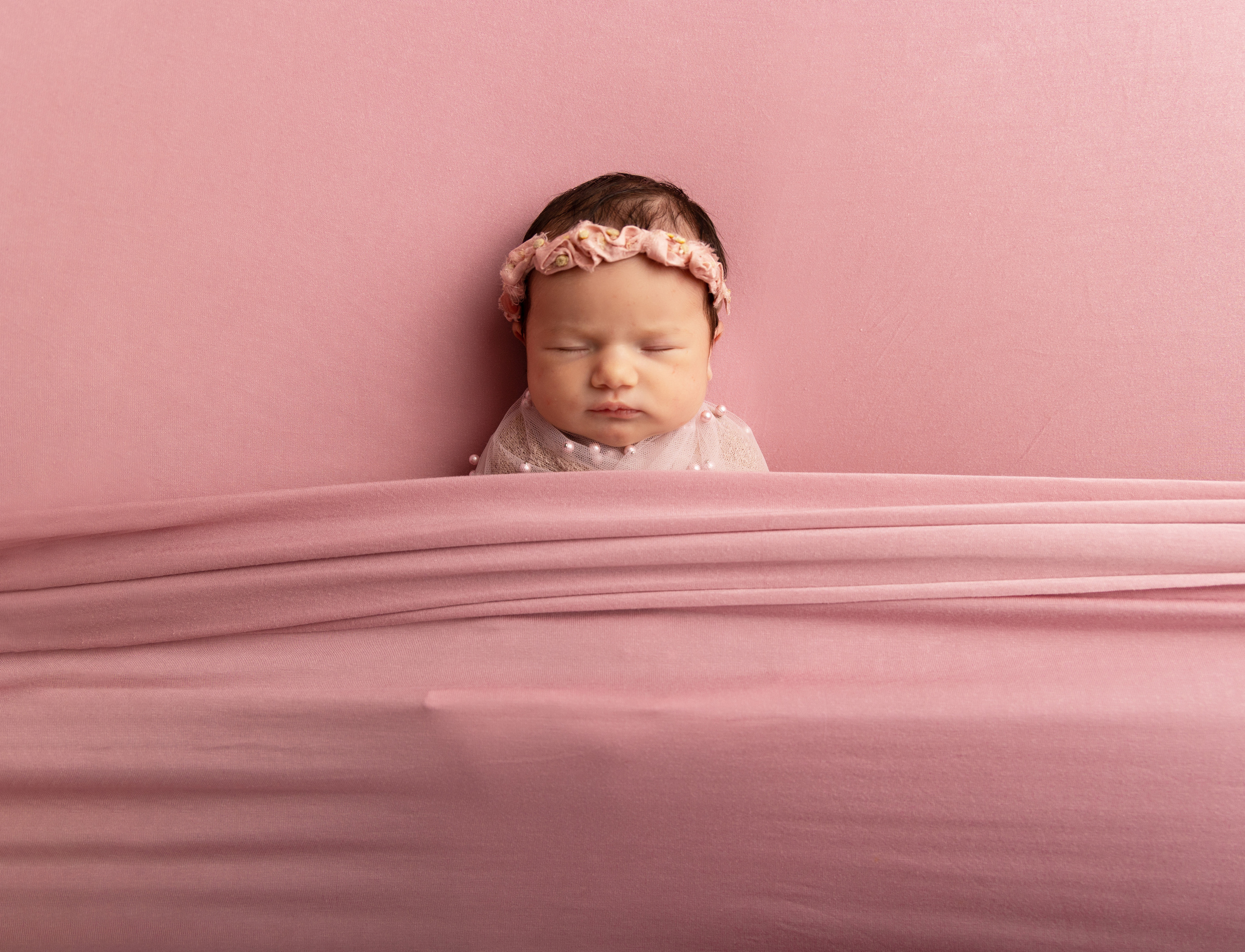 Newborn. Professional photographer in NYC Kristina Bagdasaryan