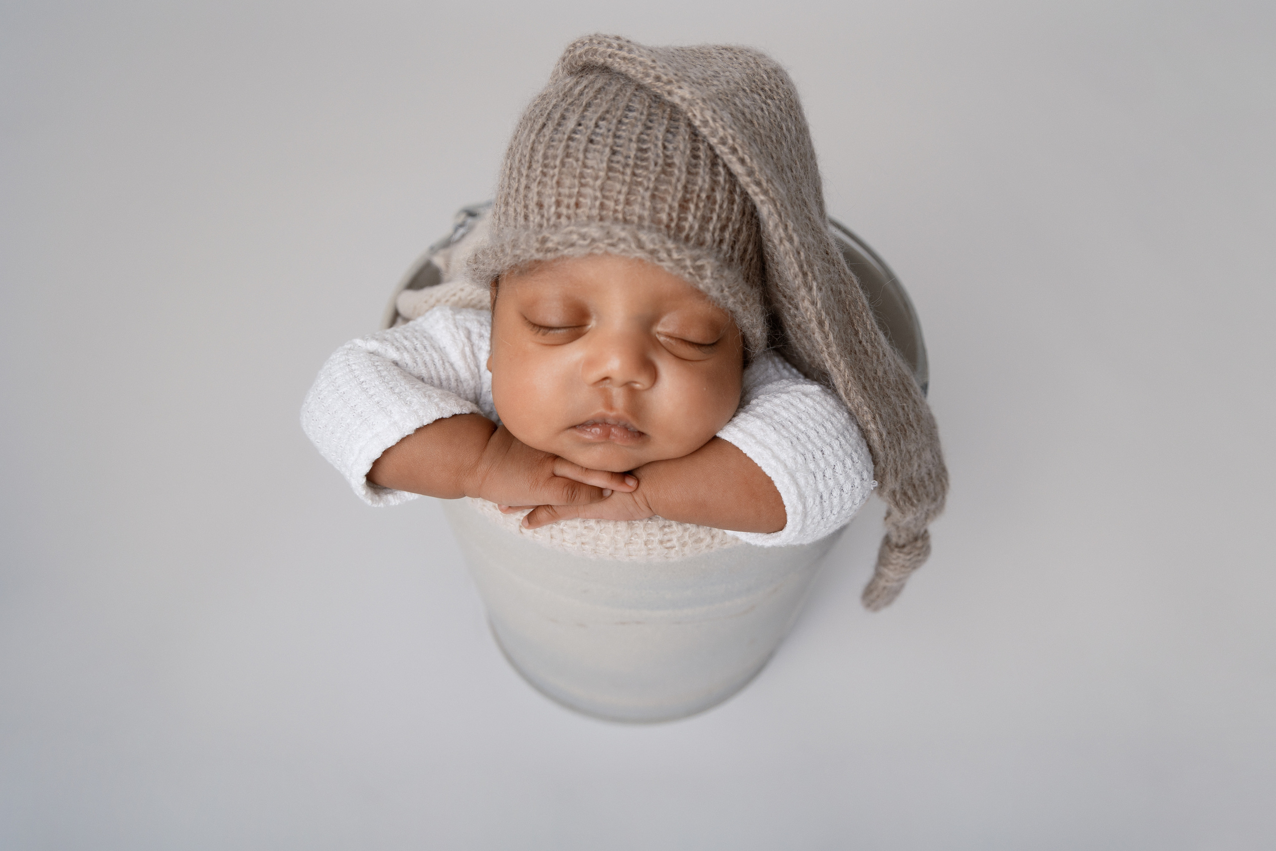 Newborn. Professional photographer in NYC Kristina Bagdasaryan