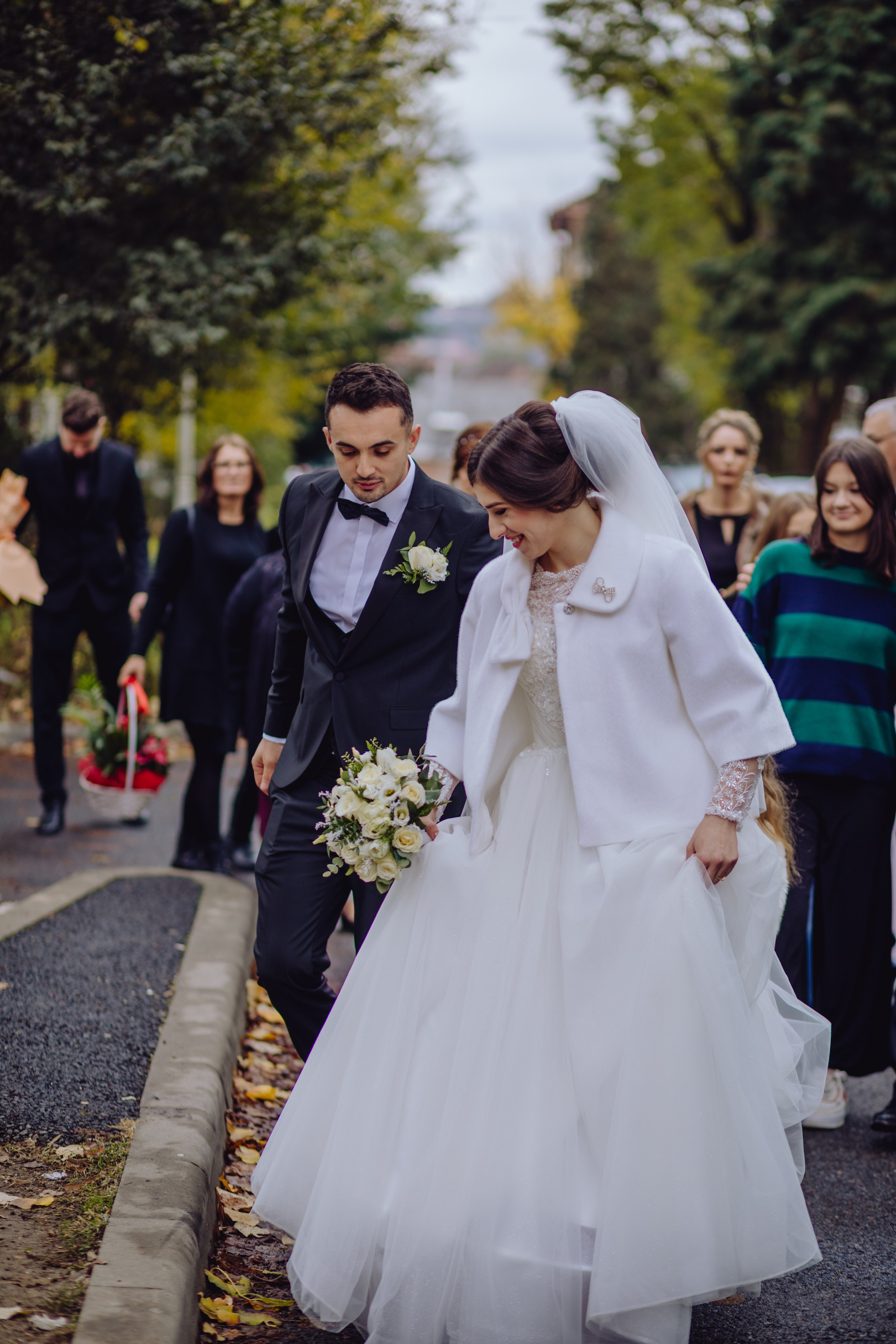 Adi & Angela. Wedding & couple photographer from Romania Rut Vetan