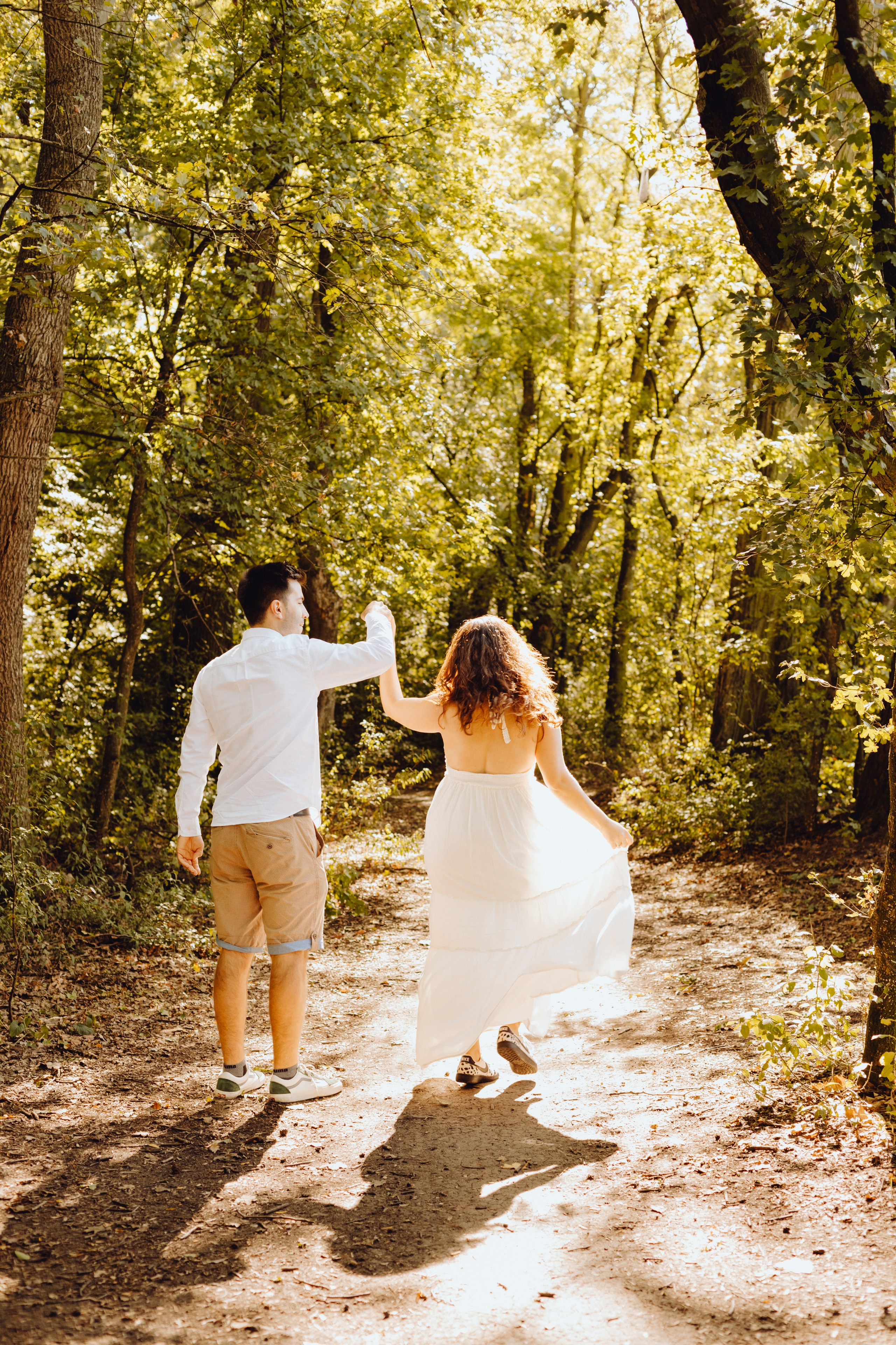 Sergiu & Petra. Wedding & couple photographer from Romania Rut Vetan