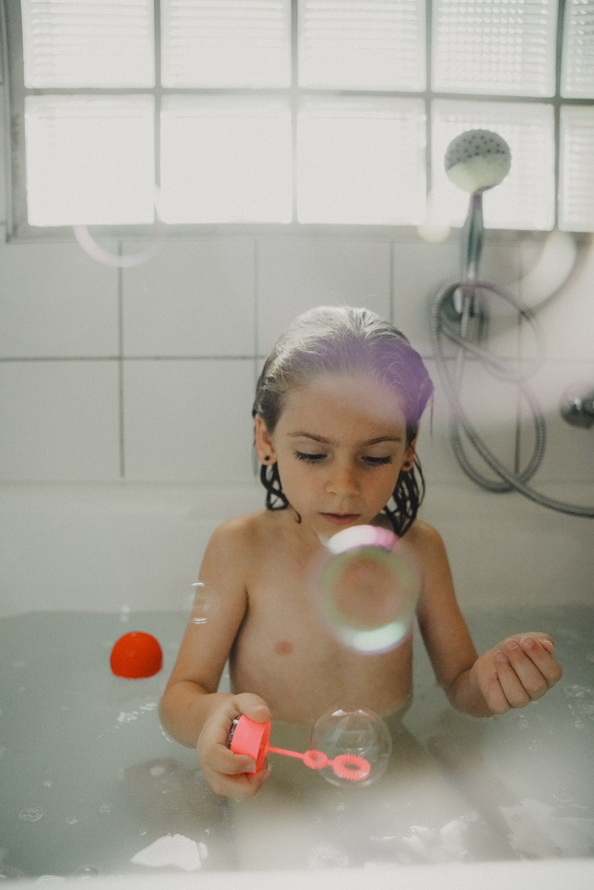 RITRATTO | LIFESTYLE | REPORTAGE. Svitlana Miahka fotografa a Genova